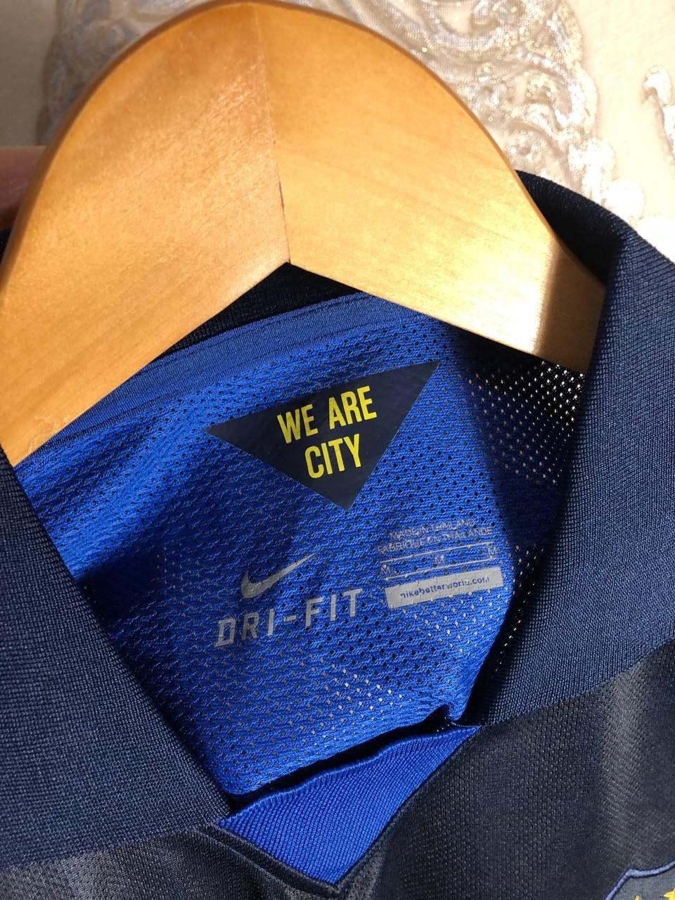 Nike Vintage Nike FC Manchester City England Soccer Jersey Y2K Size US M / EU 48-50 / 2 - 5 Thumbnail