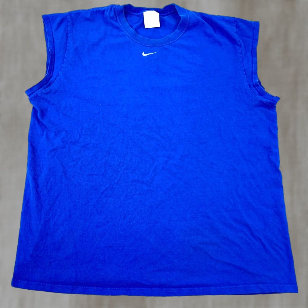 Nike VINTAGE Nike Shirt Men XL Royal Blue Tank Top Center Swoosh Y2k 2000s Gray Tag Shirt Men XL Royal Blue Nike Swoosh 2000s Vintage Gray Tag Size US XL / EU 56 / 4 - 1 Thumbnail