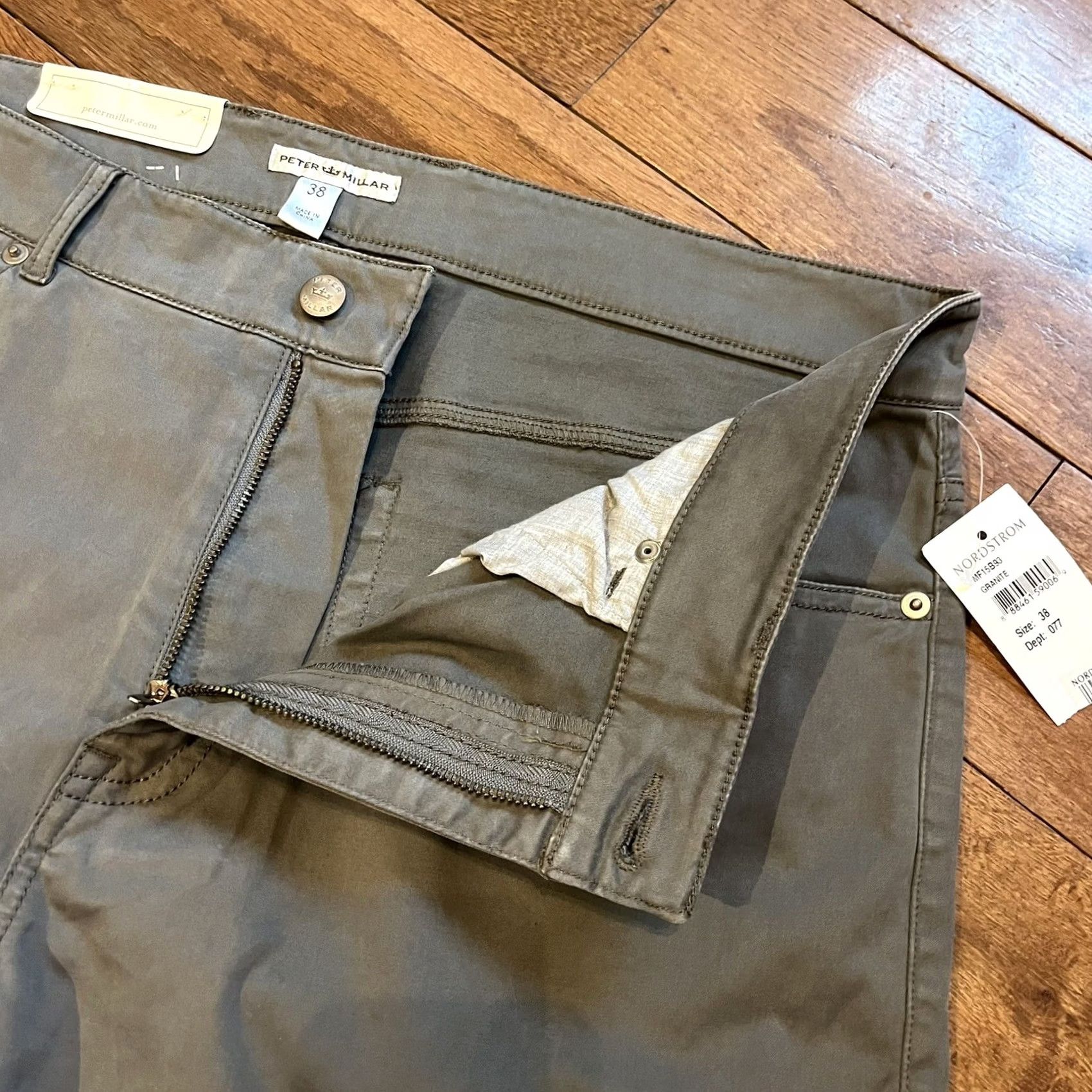 Peter Millar VINTAGE NWT Peter Millar Flat Front Khaki Pants Granite Cotton Stretch MF15B93 38x34 Mens Pants Size US 38 / EU 54 - 6 Thumbnail