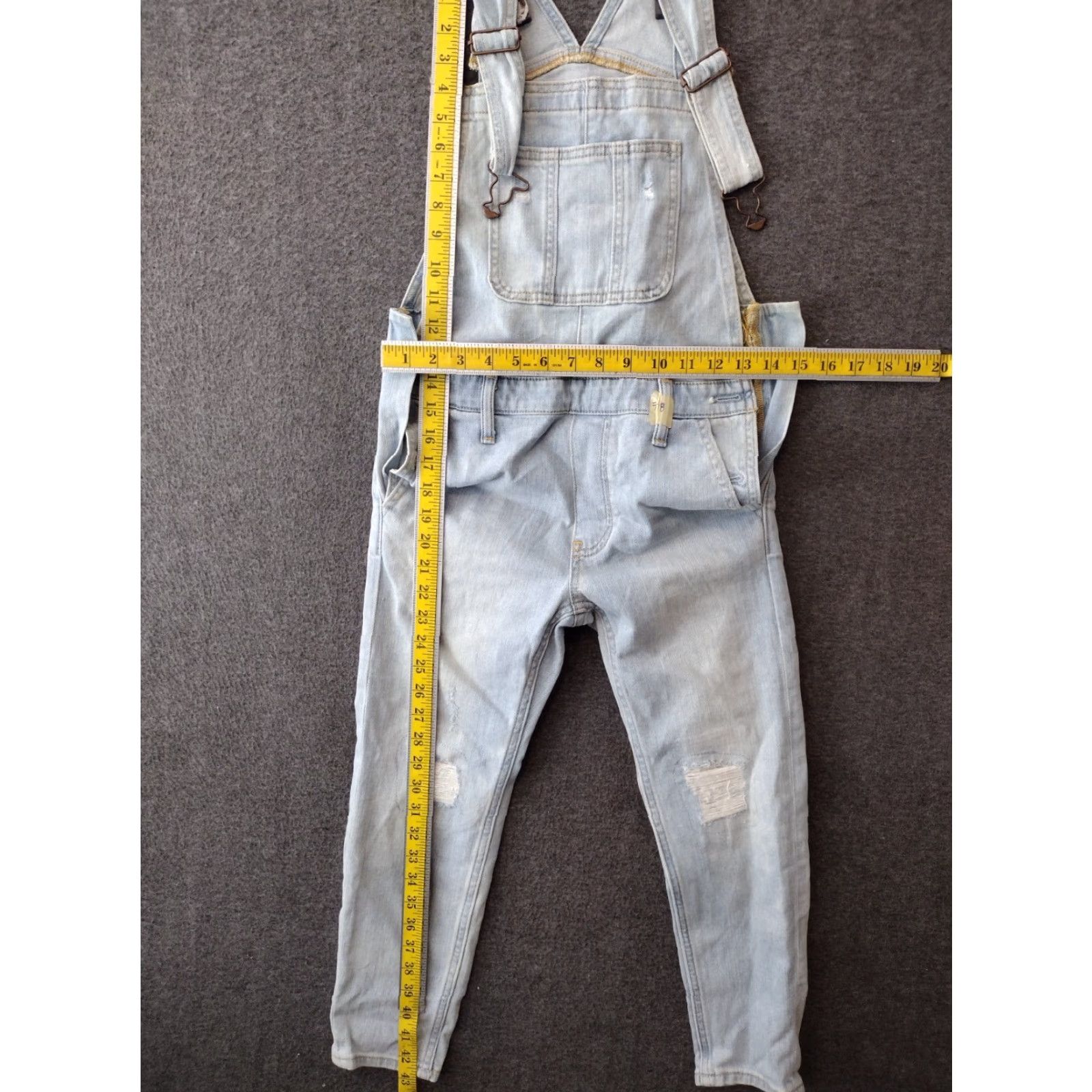 Denime Coveralls Women's 7/8 Blue Distressed Bib Light Wash Denim Shirt? Size 27" / US 4 / IT 40 - 4 Thumbnail