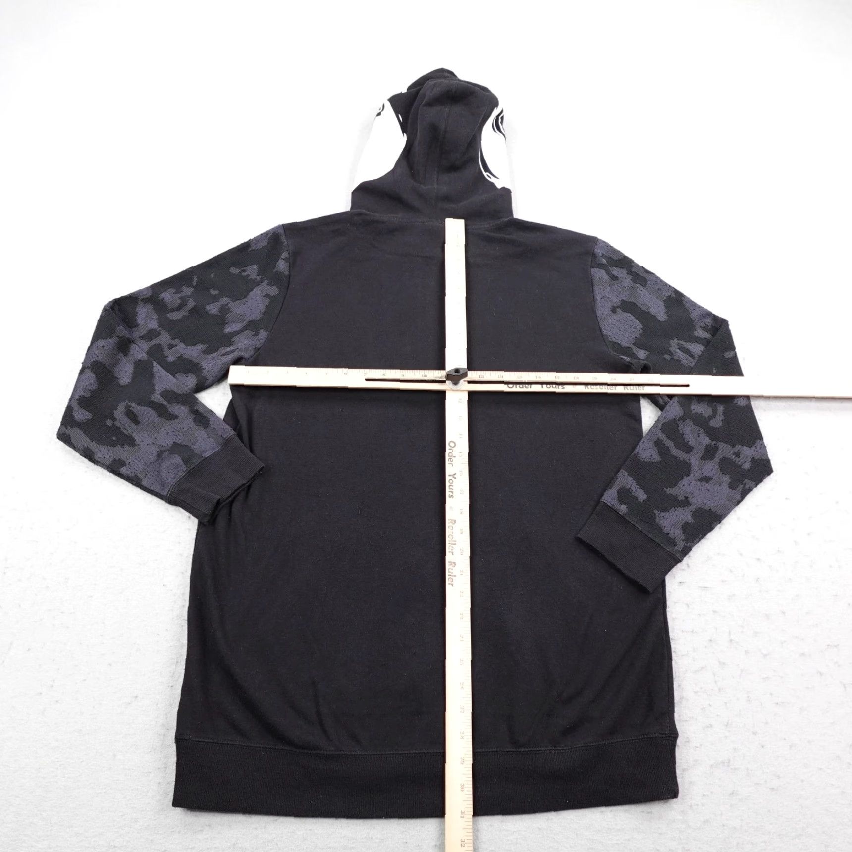 Vintage Marvel Venom Hoodie Womens Large Black Camo Her Universe Pullover Sweatshirt Size L / US 10 / IT 46 - 7 Thumbnail