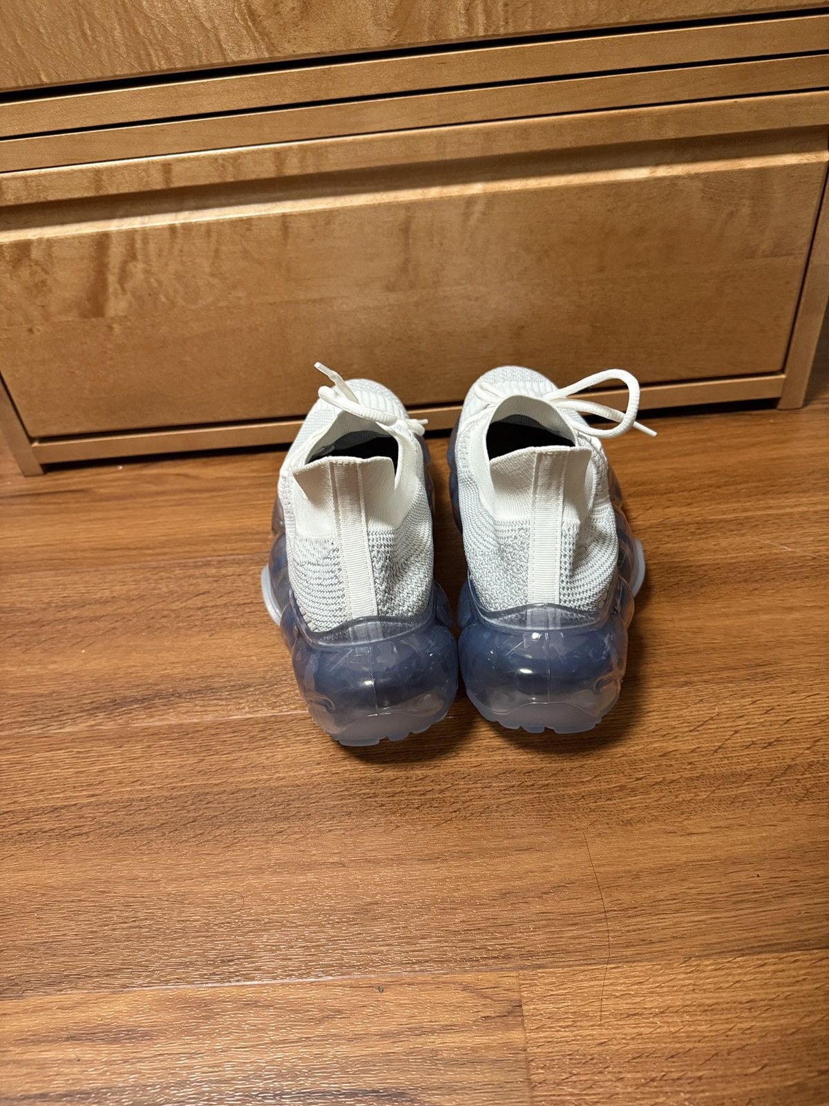 Japanese Brand Grounds Moopie White/Ice Gray Size US 10 / IT 40 - 4 Thumbnail
