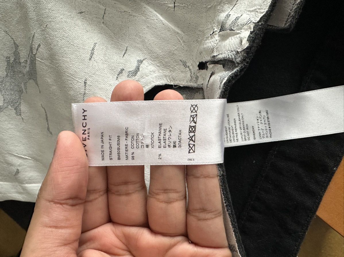 Givenchy Givenchy white Painted Jeans Size US 34 / EU 50 - 13 Thumbnail
