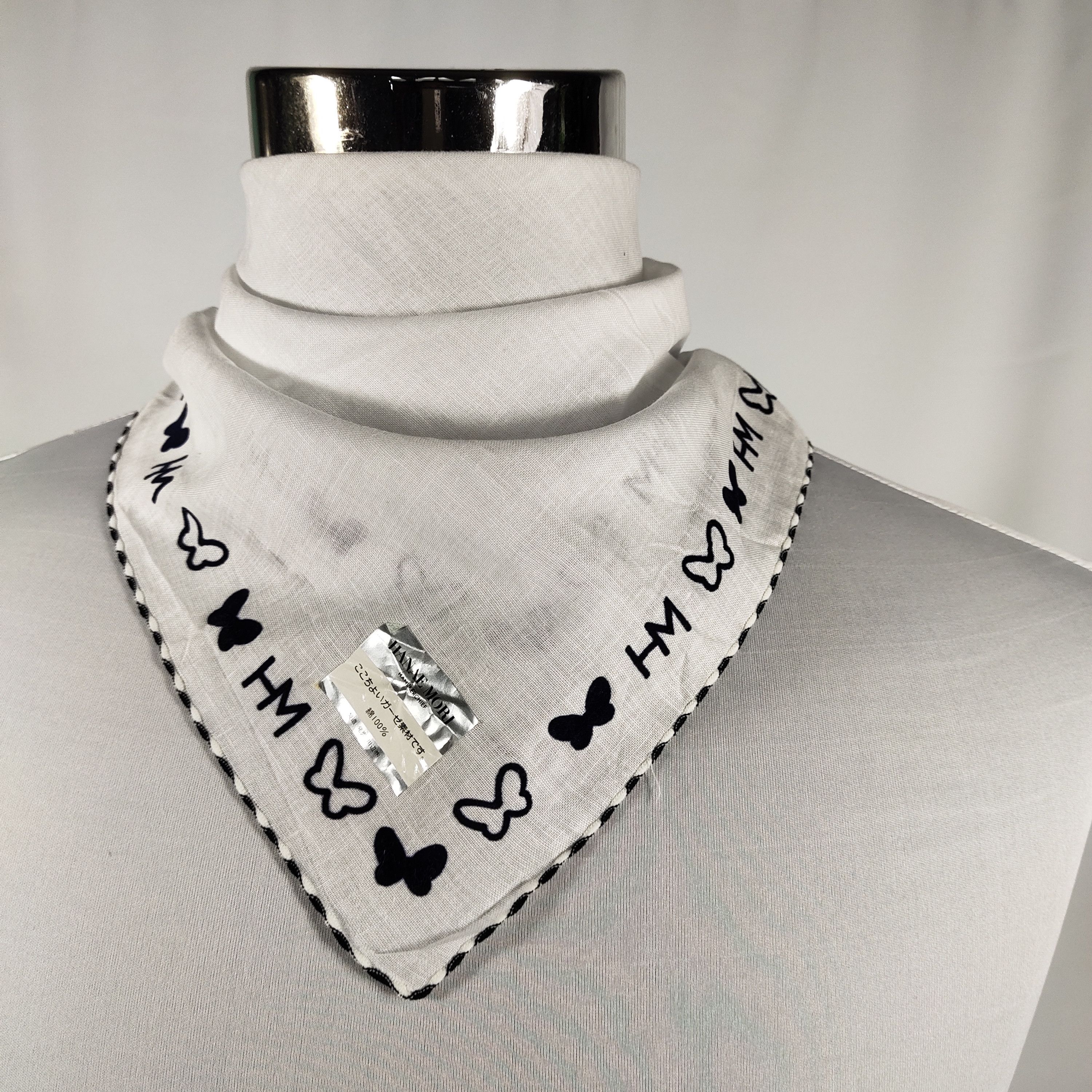 Hanae Mori Handkerchief / Neckerchief / Bandana FZ096