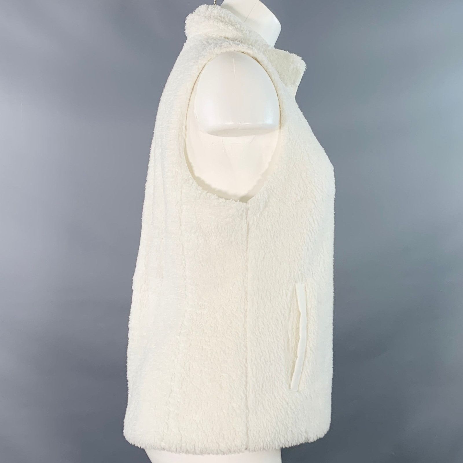 Patagonia PATAGONIA Size M White Polyester Fleece Zip Up Vest Size M / US 6-8 / IT 42-44 - 2 Thumbnail