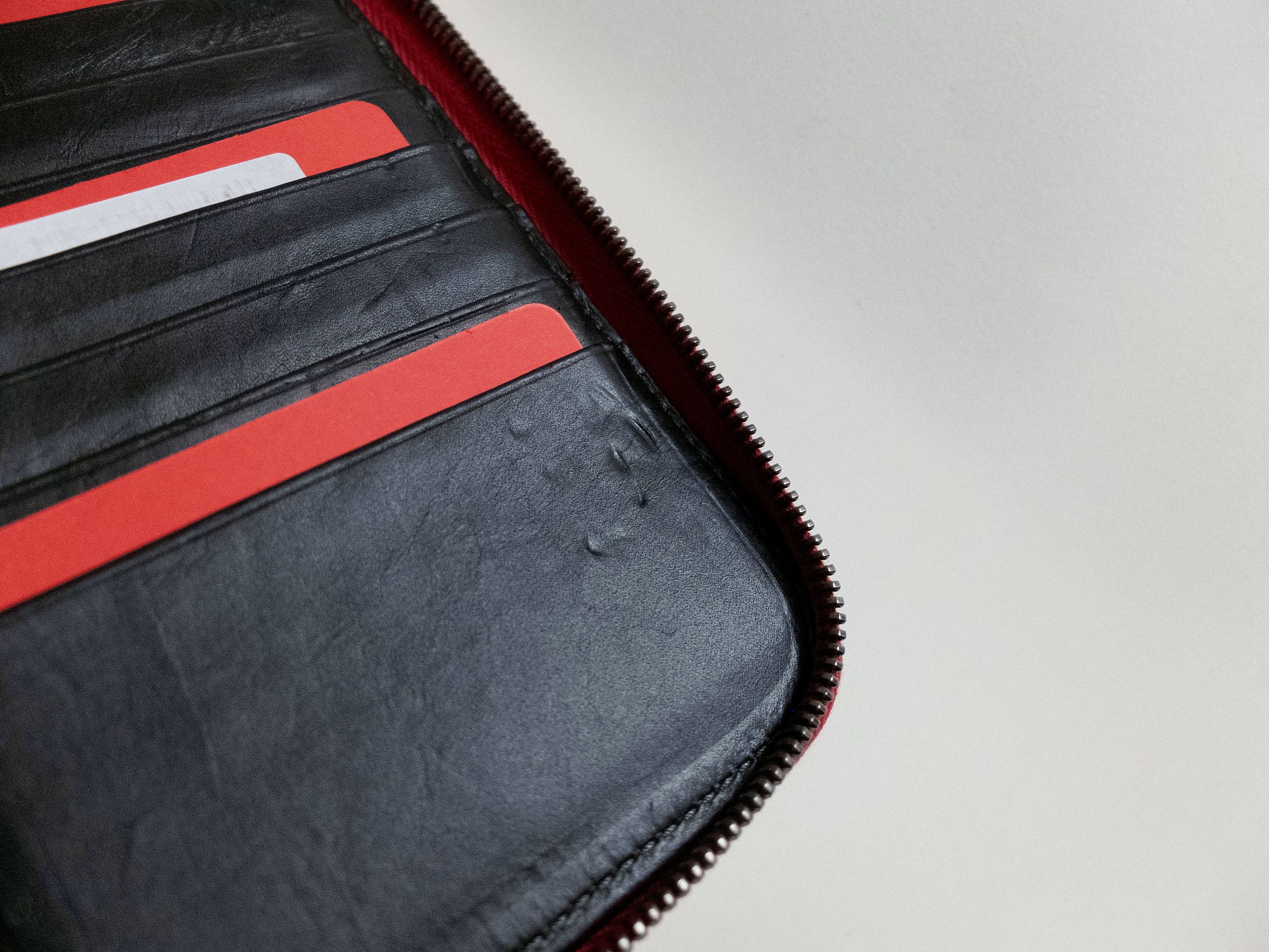 Isaia ISAIA Napoli brown red leather zip around chest wallet Italy Size ONE SIZE - 6 Thumbnail