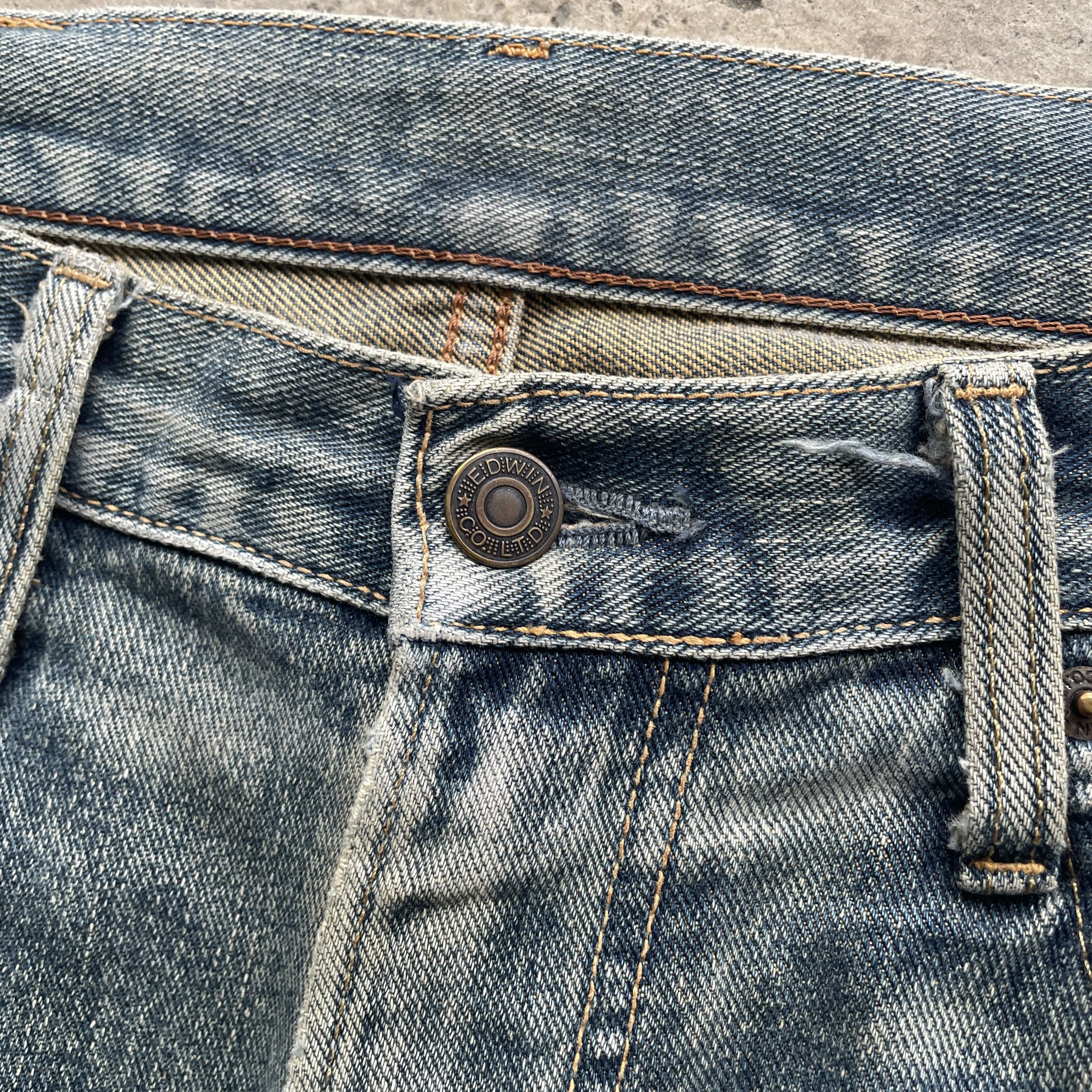 Edwin × Japanese Brand VINTAGE EDWIN 404 FADED DISTRESSED DENIM PANTS JEANS W31 Size US 31 - 6 Thumbnail