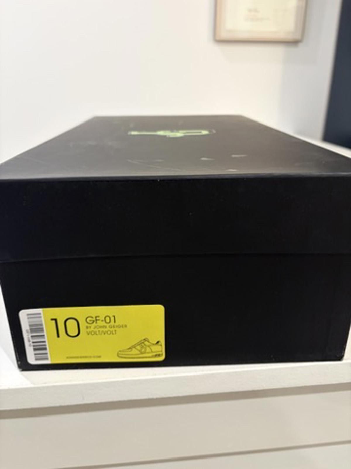 John Geiger John Geiger GF-01 Triple Volt Men's Sneakers Sz 10 Size US 10 / EU 43 - 2 Thumbnail