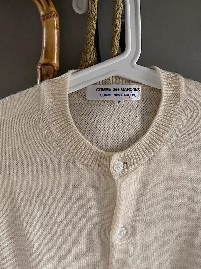 Comme des Garcons Comme Des Garcons Off-white flower embroidered wool sweate Size S / US 4 / IT 40 - 4 Thumbnail