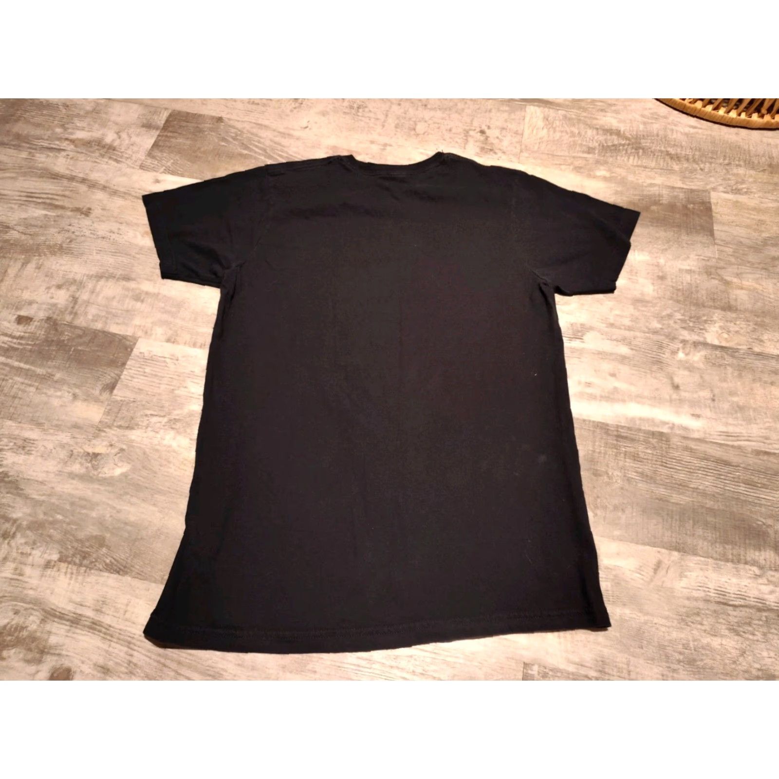 Vintage VINTAGE Bay Island T-Shirt Men Large Black Crew Neck Short Sleeve Graphic Skull Band Music Y2K Size US L / EU 52-54 / 3 - 7 Thumbnail