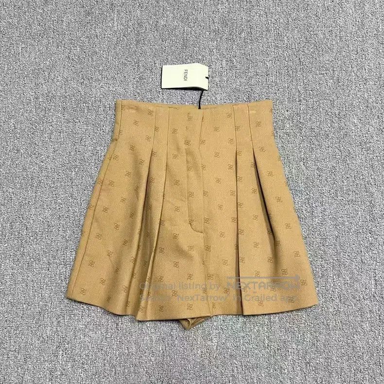 Fendi Fendi Camel Color Monogram Printed Short Pants Size 25" / US 0 / IT 36 - 1 Thumbnail