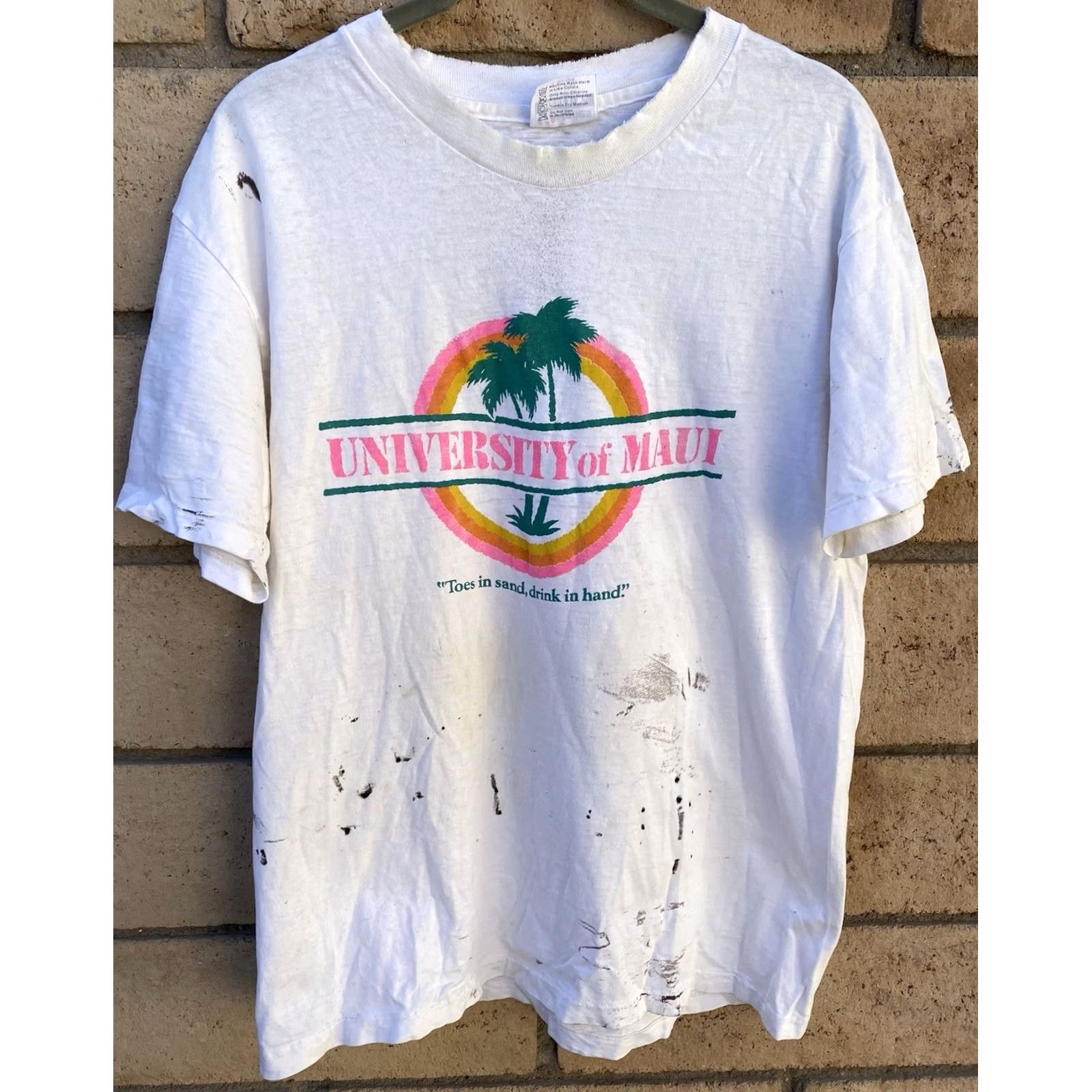 Hanes VINTAGE University of Maui T Shirt Mens L White Cotton Graphic Print 1980s Size US L / EU 52-54 / 3 - 2 Thumbnail