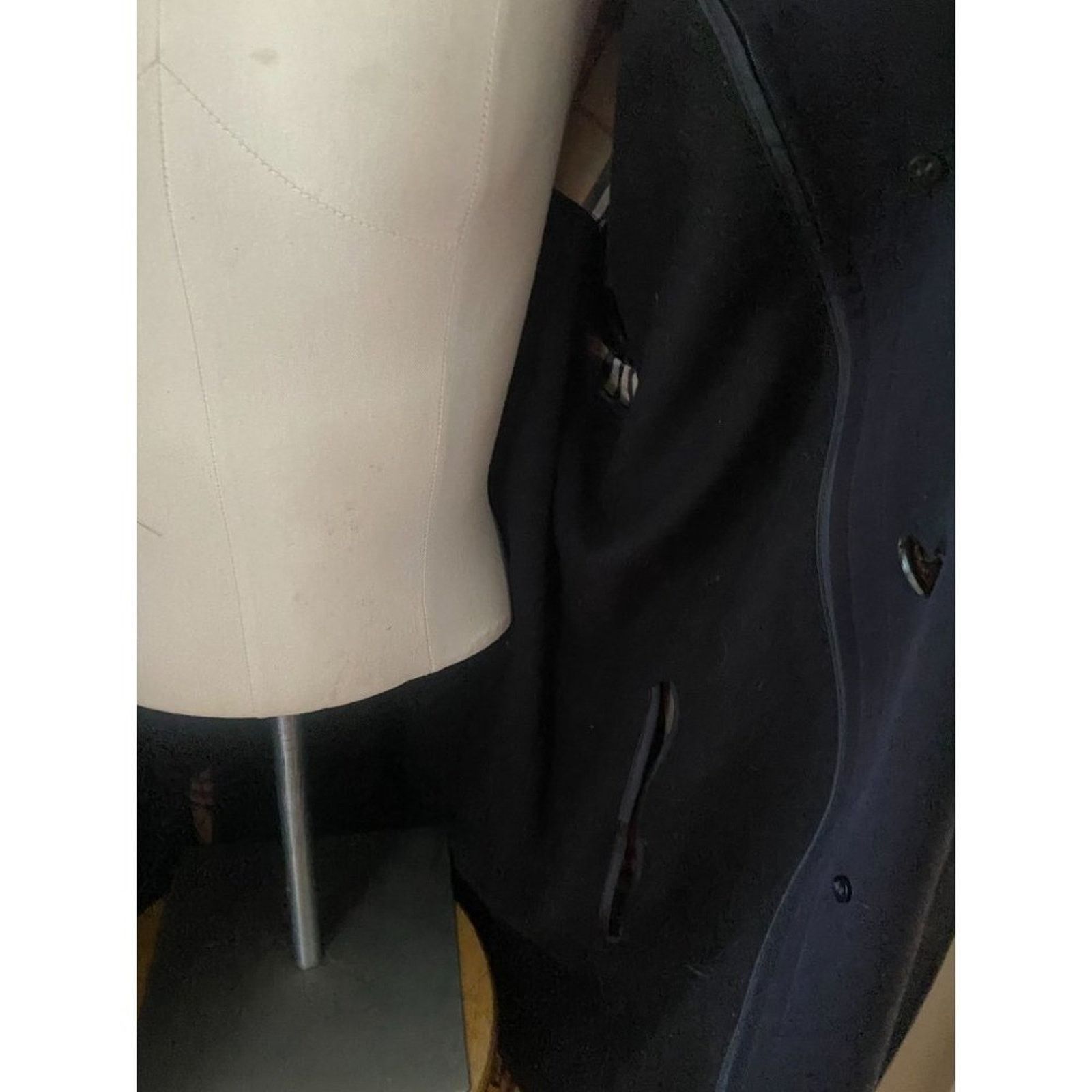 Burberry Men's 44 Long Burberry London Trench Coat Size US S / EU 44-46 / 1 - 6 Thumbnail