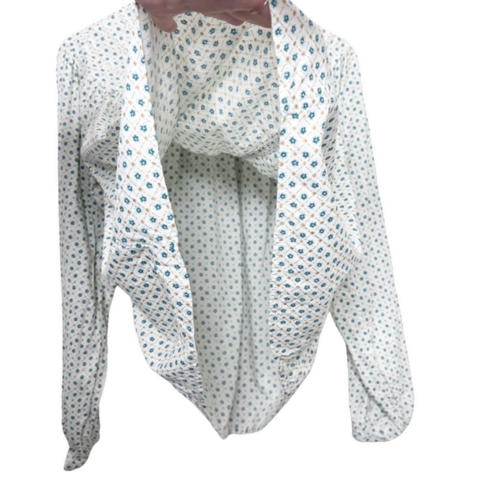 Target Basics New with Tag Universal Thread Women's Floral Blouse Size M / US 6-8 / IT 42-44 - 7 Thumbnail