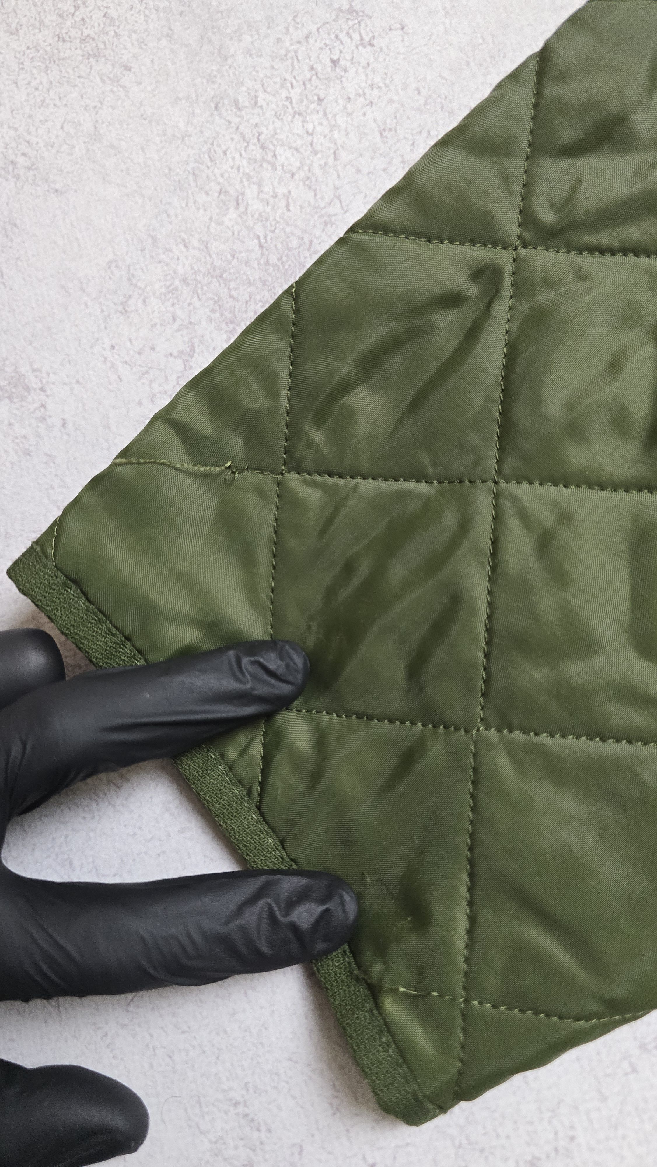 Barbour Liddesdale Quilted Jacket Olive Corduroy Collar Heritage Size US L / EU 52-54 / 3 - 17 Thumbnail