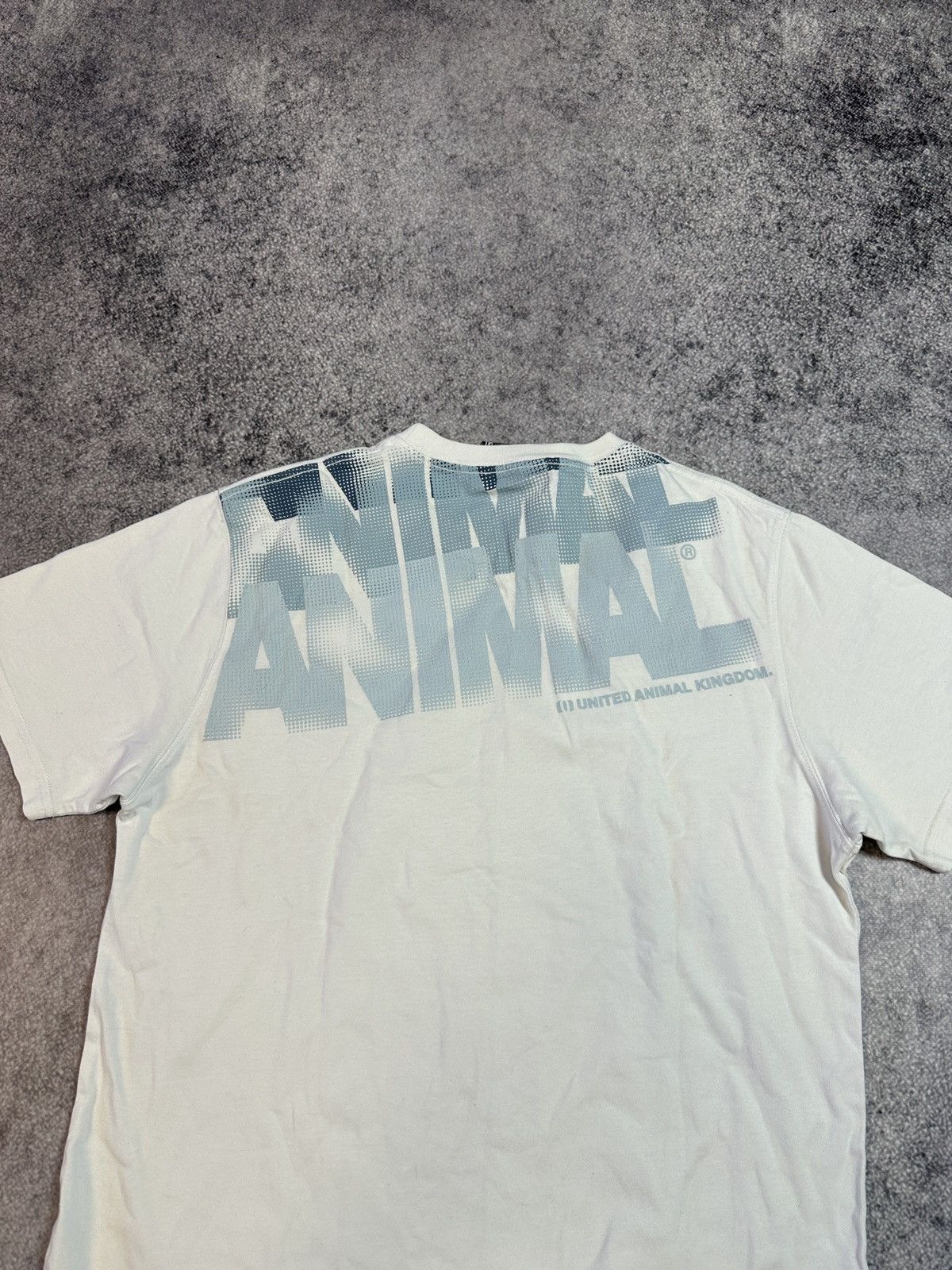 Vintage Vintage Y2K Animal Logo T-shirt Streetwear Rare USA Style M Size US M / EU 48-50 / 2 - 3 Thumbnail
