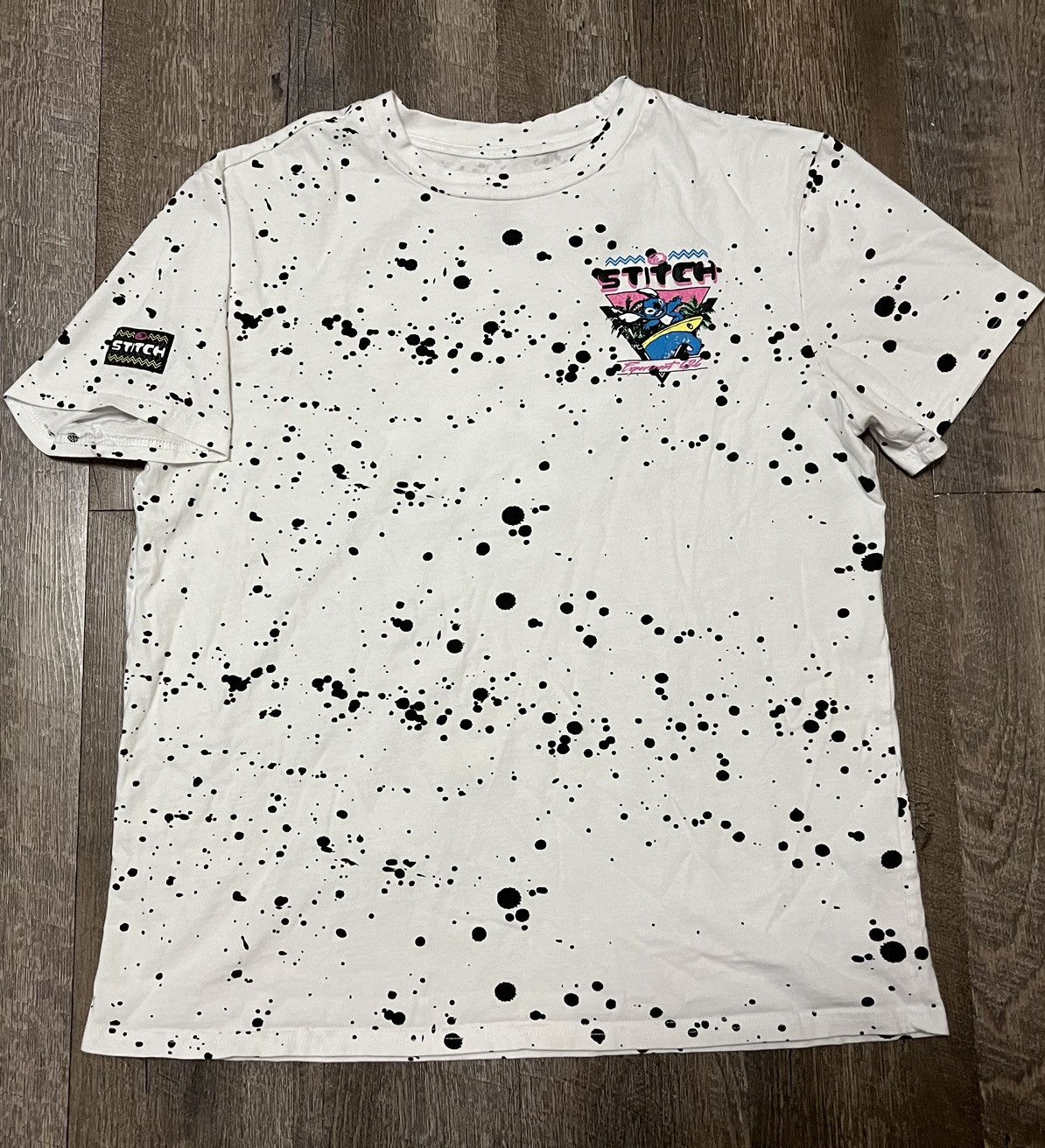 Disney Disney Parks Retired Stitch Experiment 626 Shirt size Medium Size US M / EU 48-50 / 2 - 3 Thumbnail