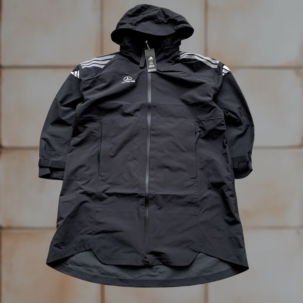 Mercedes-Benz ADIDAS AMG PETRONAS MERCEDES FORMULA 1 RAIN WINDBREAKER JACKET WOMEN'S 2XL Size XXL / US 16-18 / IT 52-54 - 1 Thumbnail