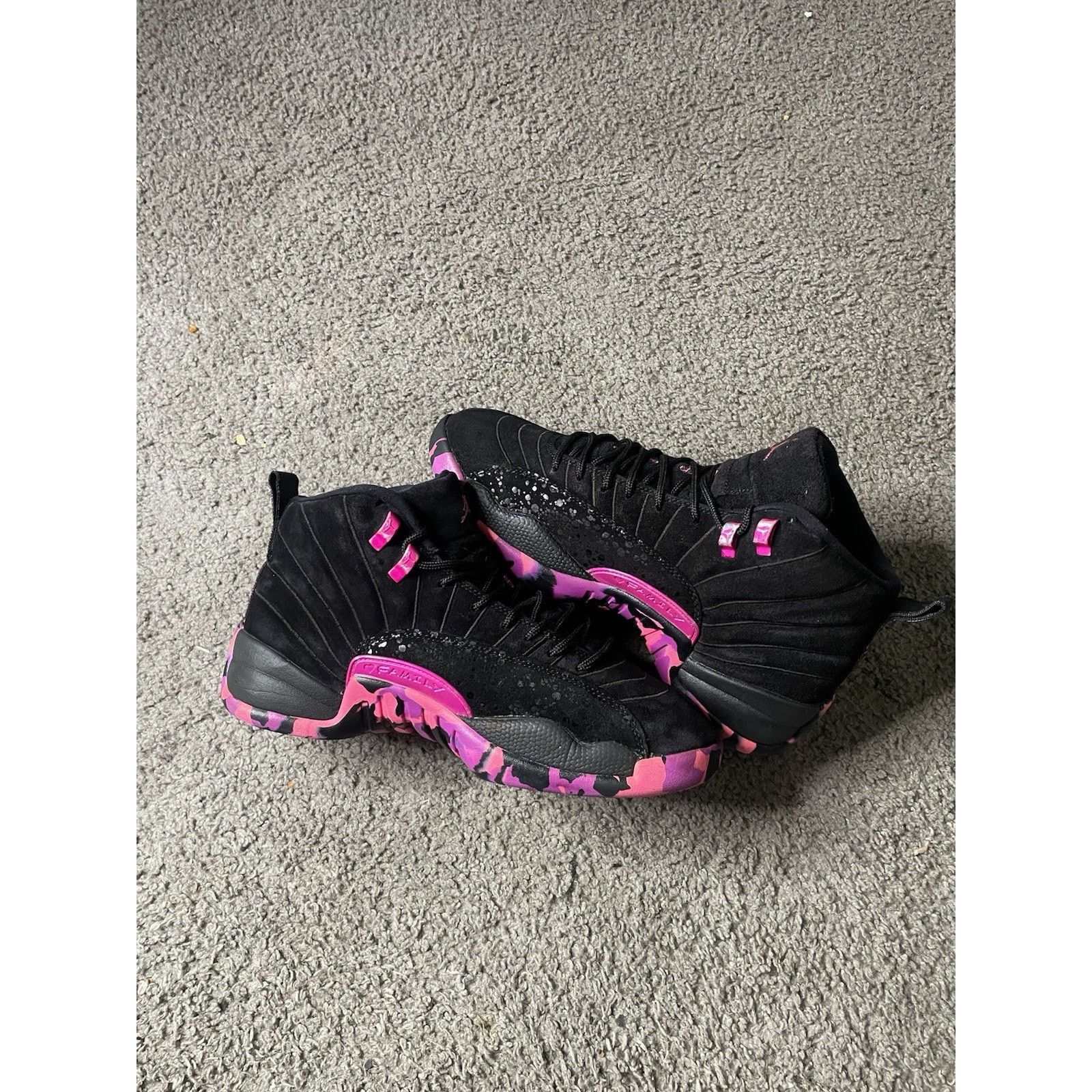 Jordan Brand Size 9.5- Nike Air Jordan 12 Retro Doernbecher Black Pink Size US 9.5 / EU 42-43 - 3 Thumbnail