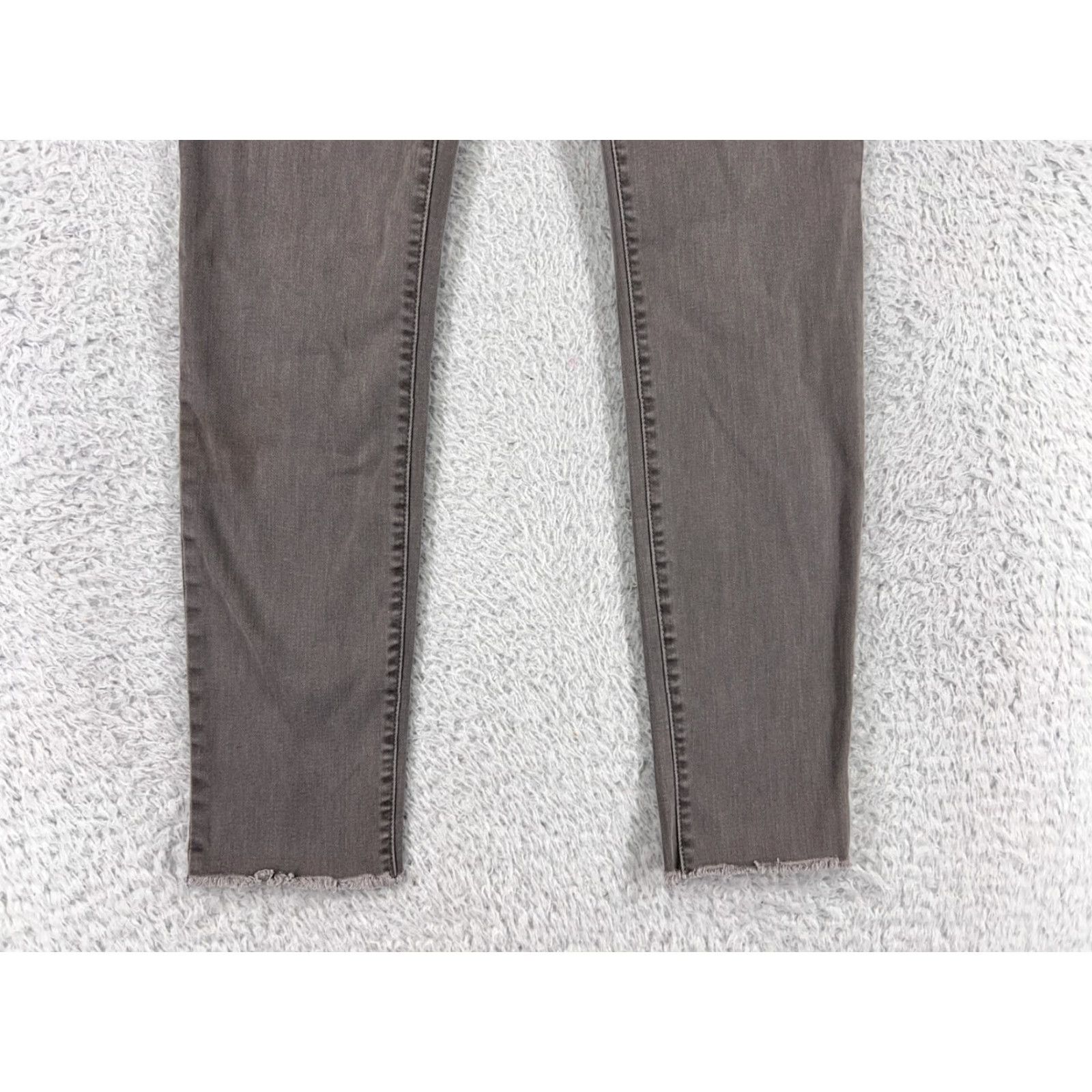 Madewell Madewell Jeans Womens 26 Gray Denim Skinny Raw Hem Cotton Blend Stretch Size 26" / US 2 / IT 38 - 5 Thumbnail