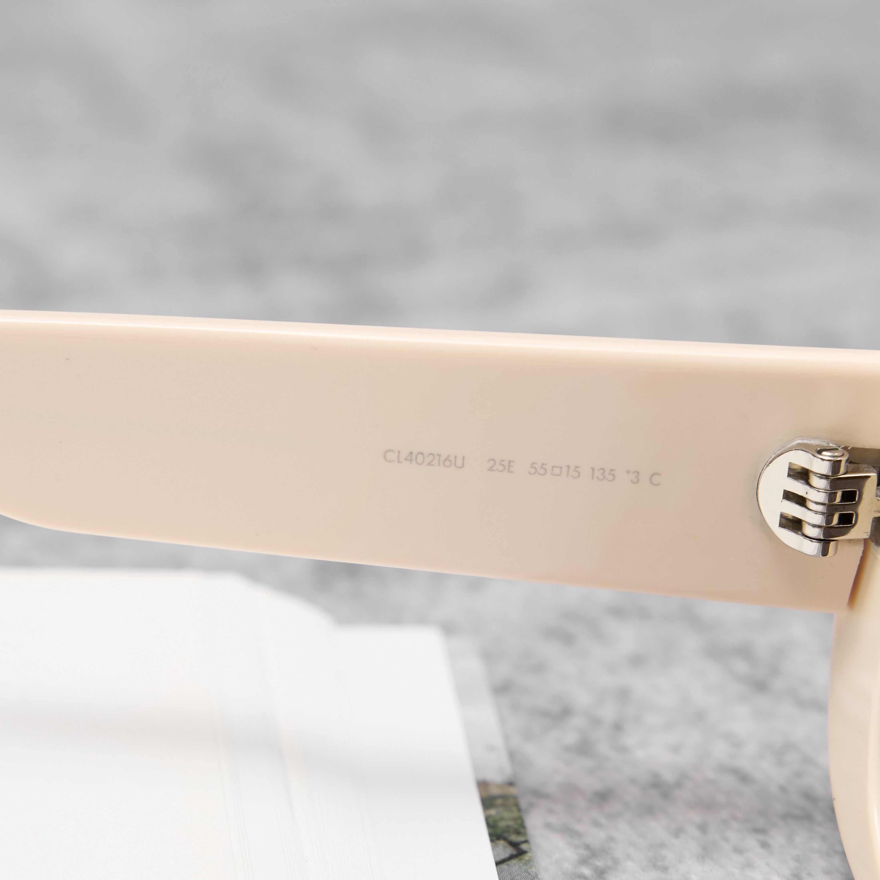 Celine CELINE CL40216U 25E Sunglasses Size ONE SIZE - 5 Thumbnail