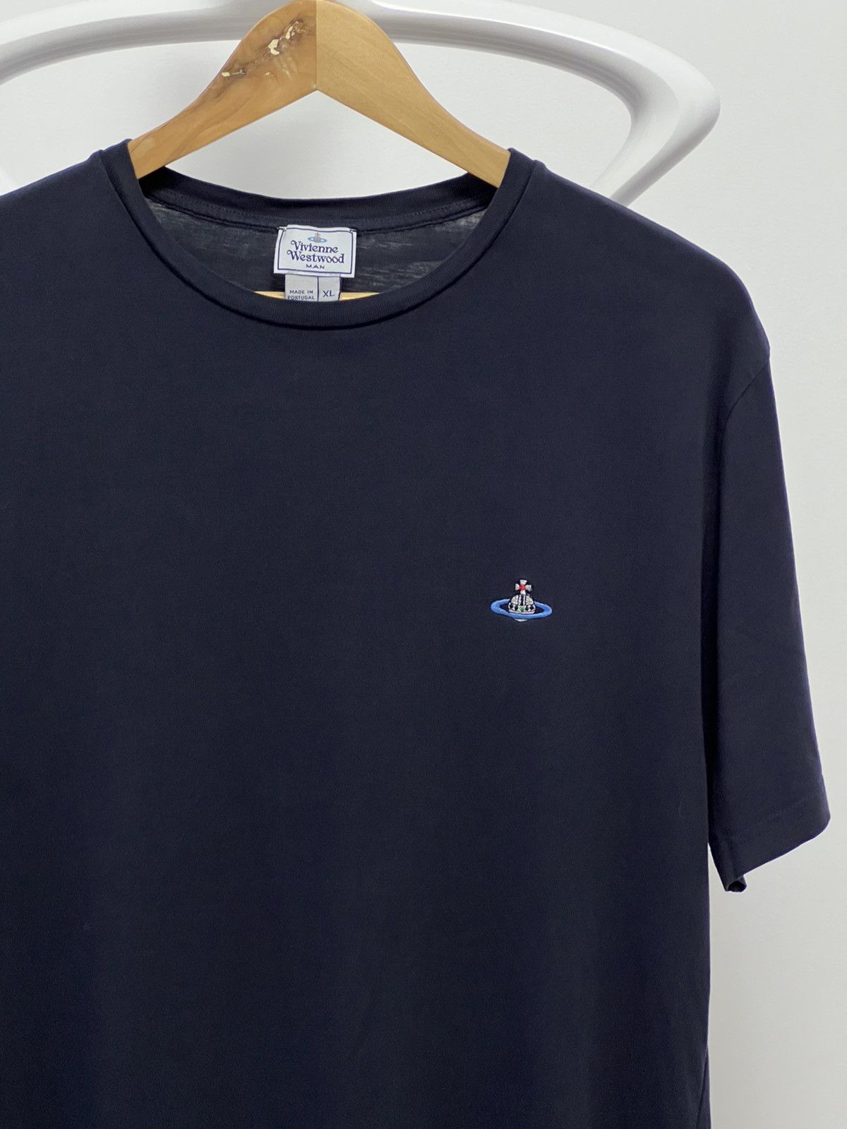Vivienne Westwood Vivienne Westwood Orb Logo Navy T-Shirt Tee Size US XL / EU 56 / 4 - 2 Thumbnail