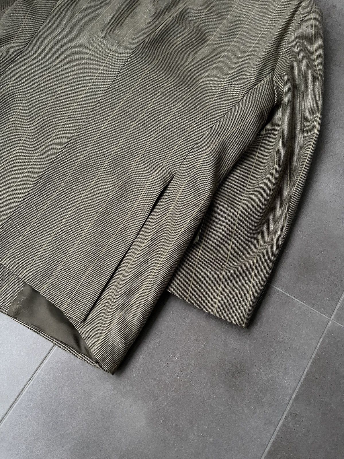Burberry Vintage Burberry Striped Grey Brown Wool Blazer Size US M / EU 48-50 / 2 - 9 Thumbnail