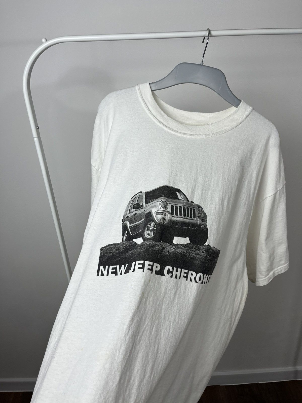 Vintage Vintage Jeep Cherokee Tee Gildan XL Off-Road Car Graphic Size US XL / EU 56 / 4 - 4 Thumbnail