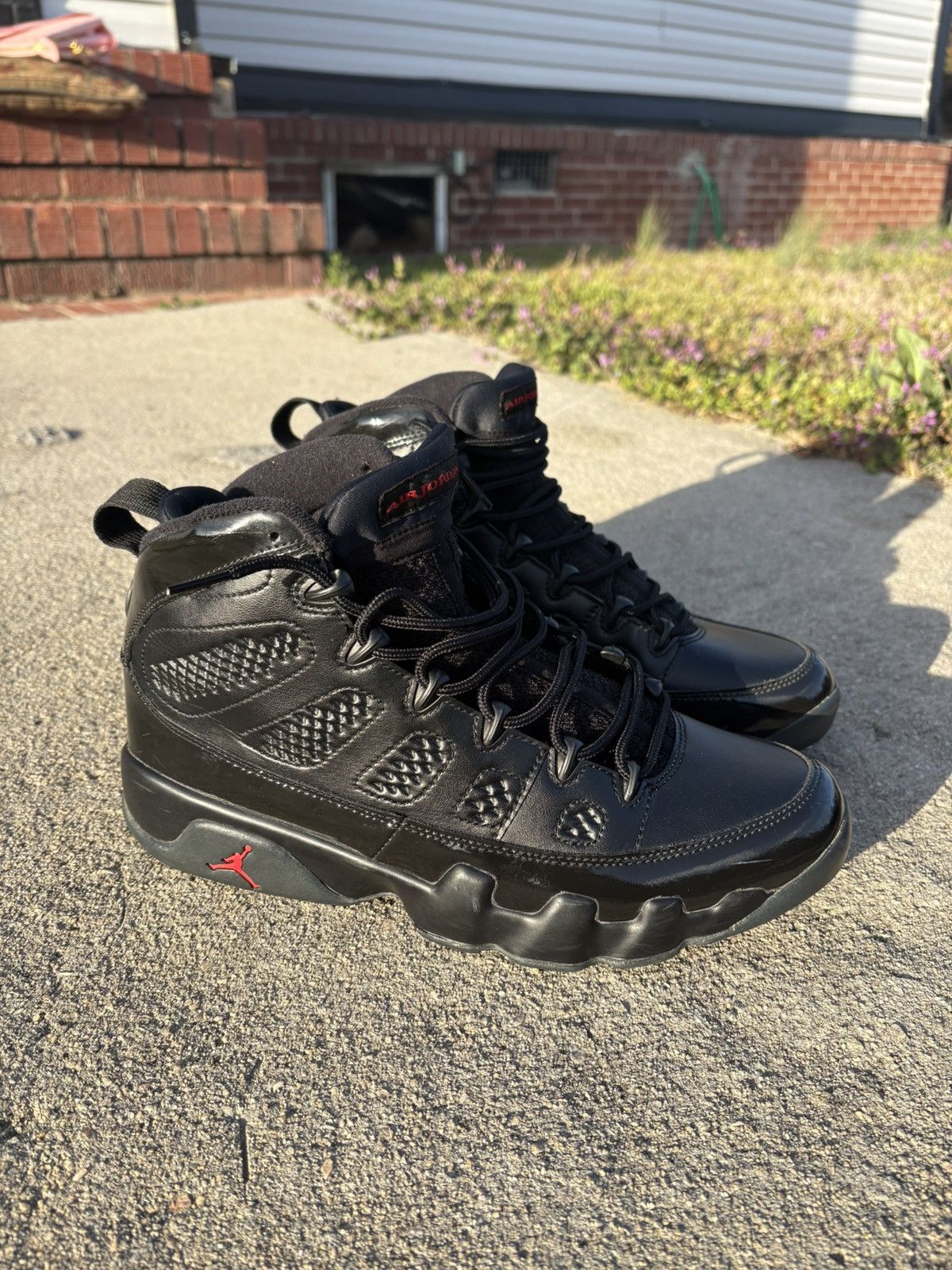 Jordan Brand Jordan 9 ‘Bred’ Size US 10.5 / EU 43-44 - 1 Thumbnail