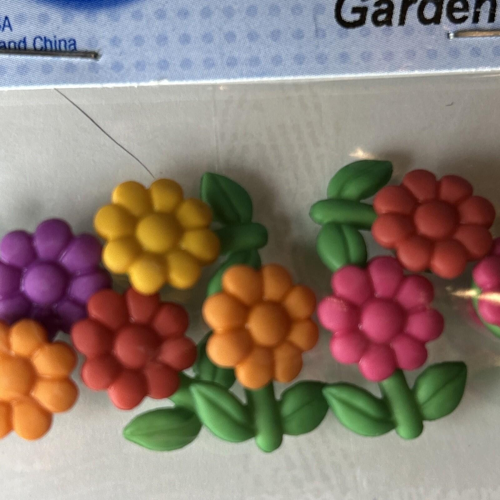Other Dress it up Garden Gems Shank Buttons 10pcs Flowers Leaves Size ONE SIZE - 3 Thumbnail