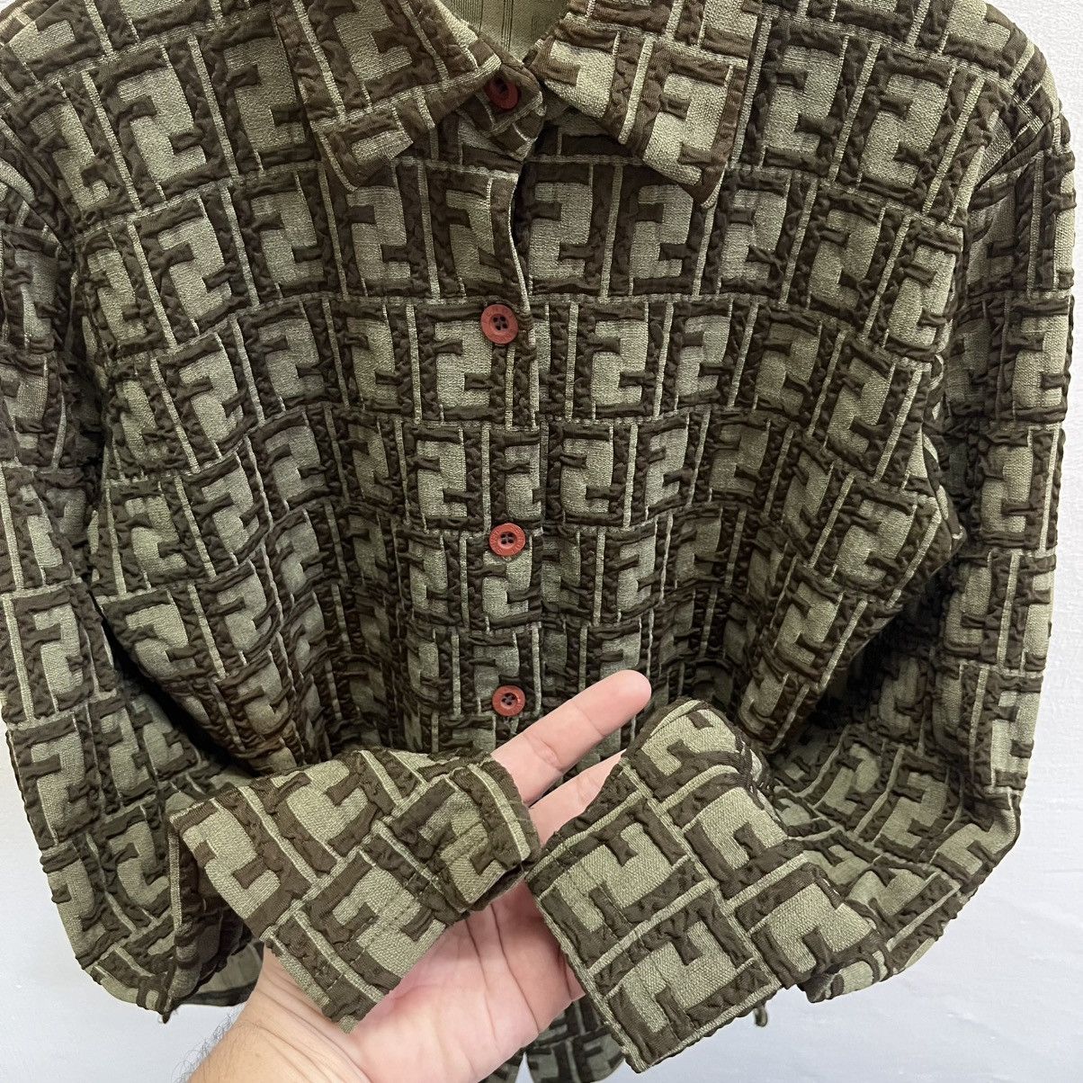 Fendi Rare Vintage Fendi Zucca FF Monogram Unisex Button Up Shirts Size US XXS / EU 40 - 3 Thumbnail