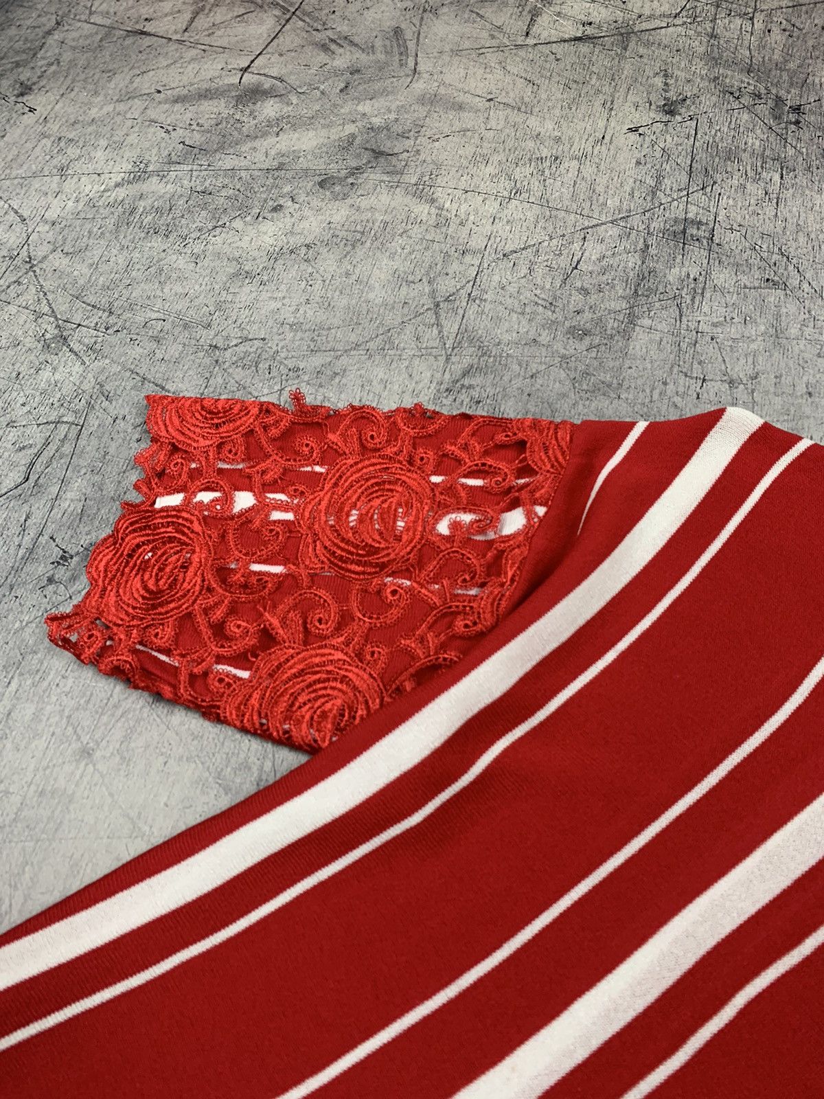 Maje Designer Maje Striped Crochet T-Shirt Red Size 1 Women’s Size S / US 4 / IT 40 - 4 Thumbnail