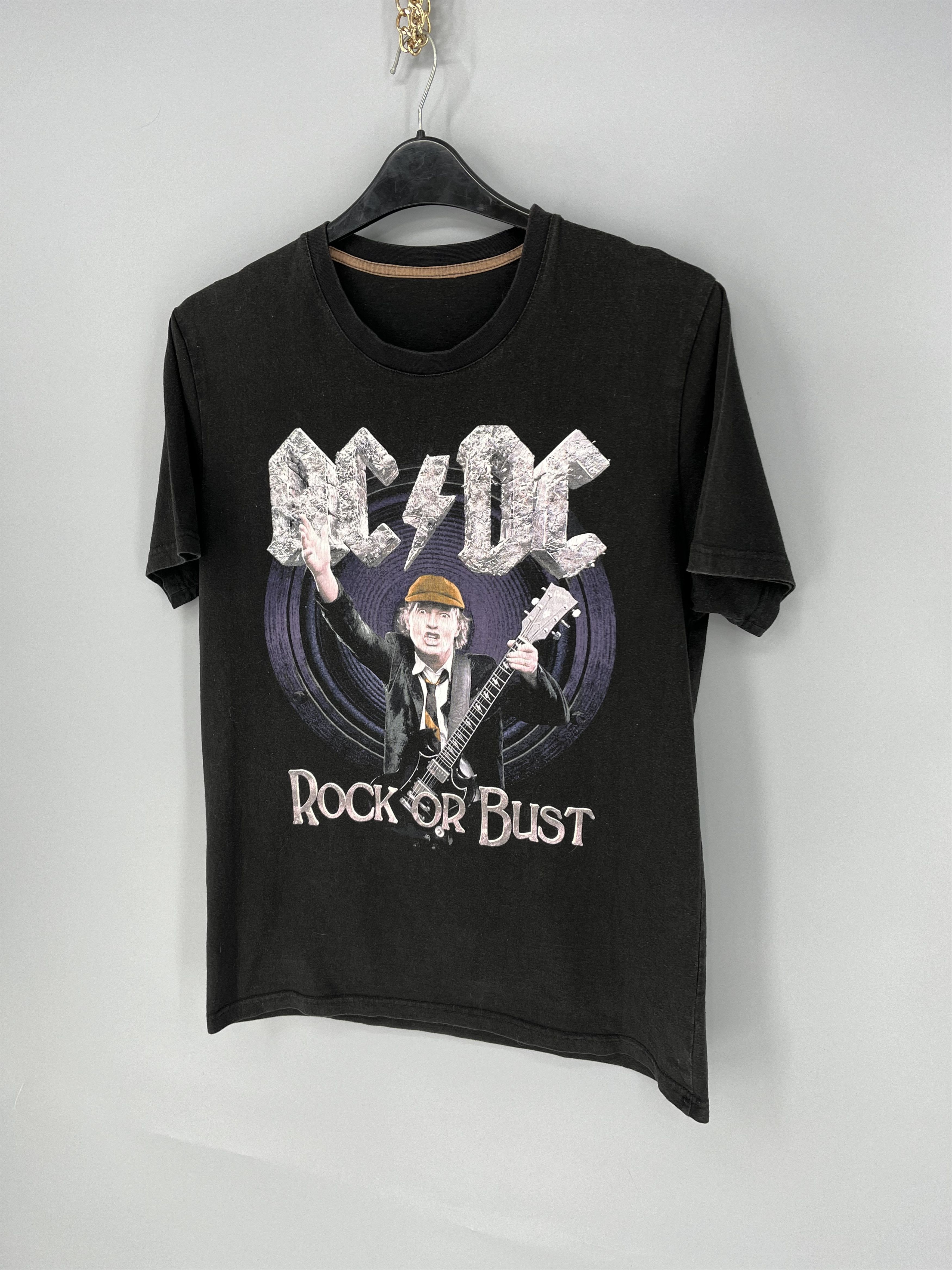 AC/DC × Band Tees Vintage Y2K AC/DC Band Rock Tour Tee Streetwear Style Size US M / EU 48-50 / 2 - 4 Thumbnail