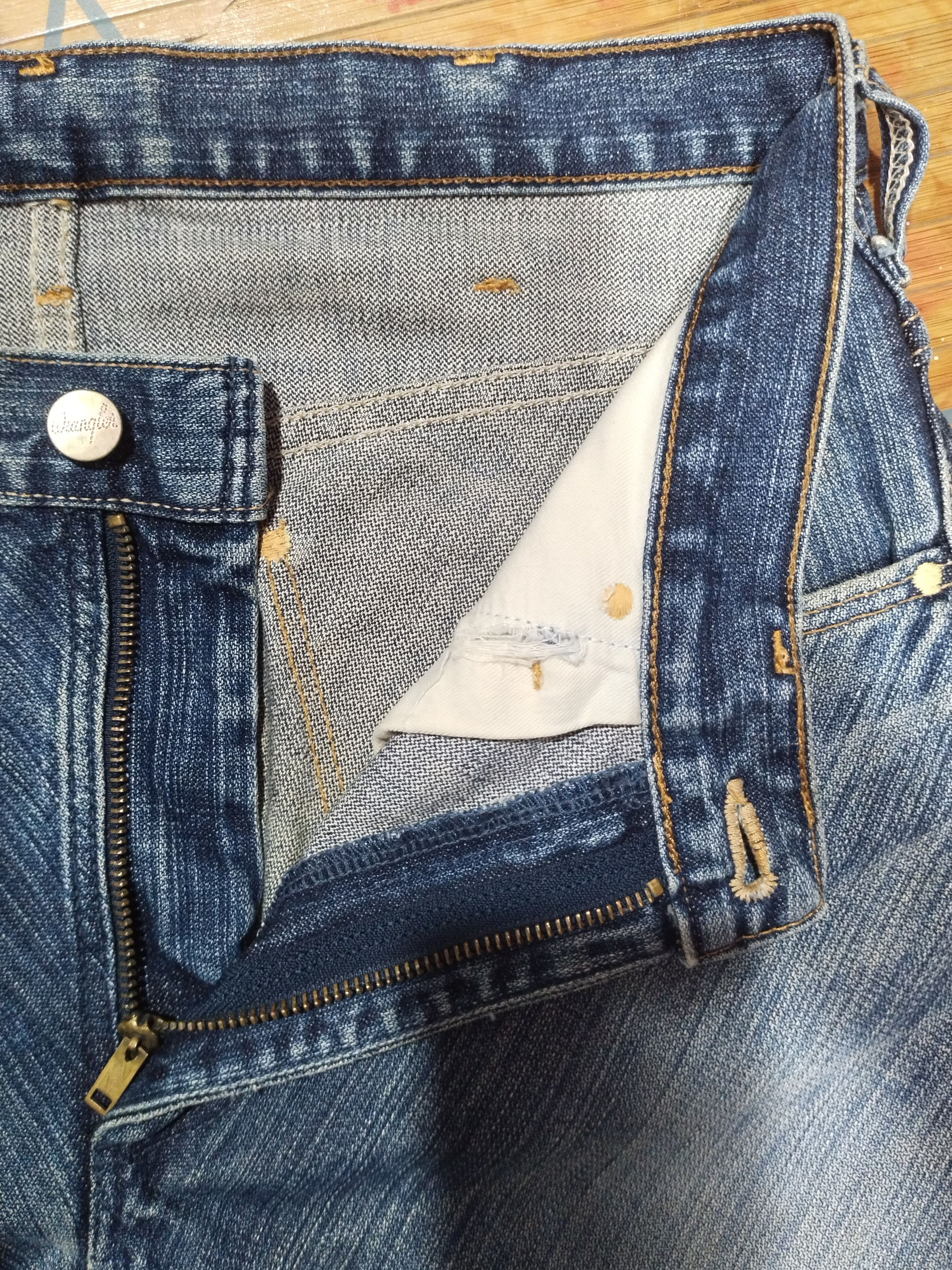 Japanese Brand × Vintage × Wrangler Jeans Wrangler Sanforized, Greensboro Sz 32"31" Size US 32 / EU 48 - 10 Thumbnail