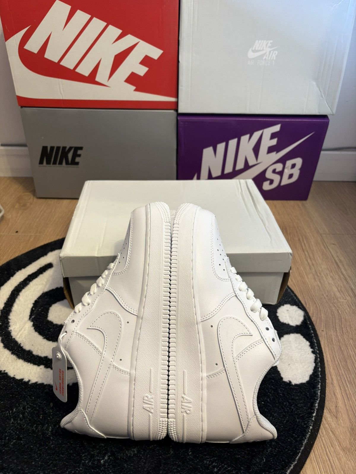 Nike Nike Air Force 1 Size US 8 / EU 41 - 6 Thumbnail