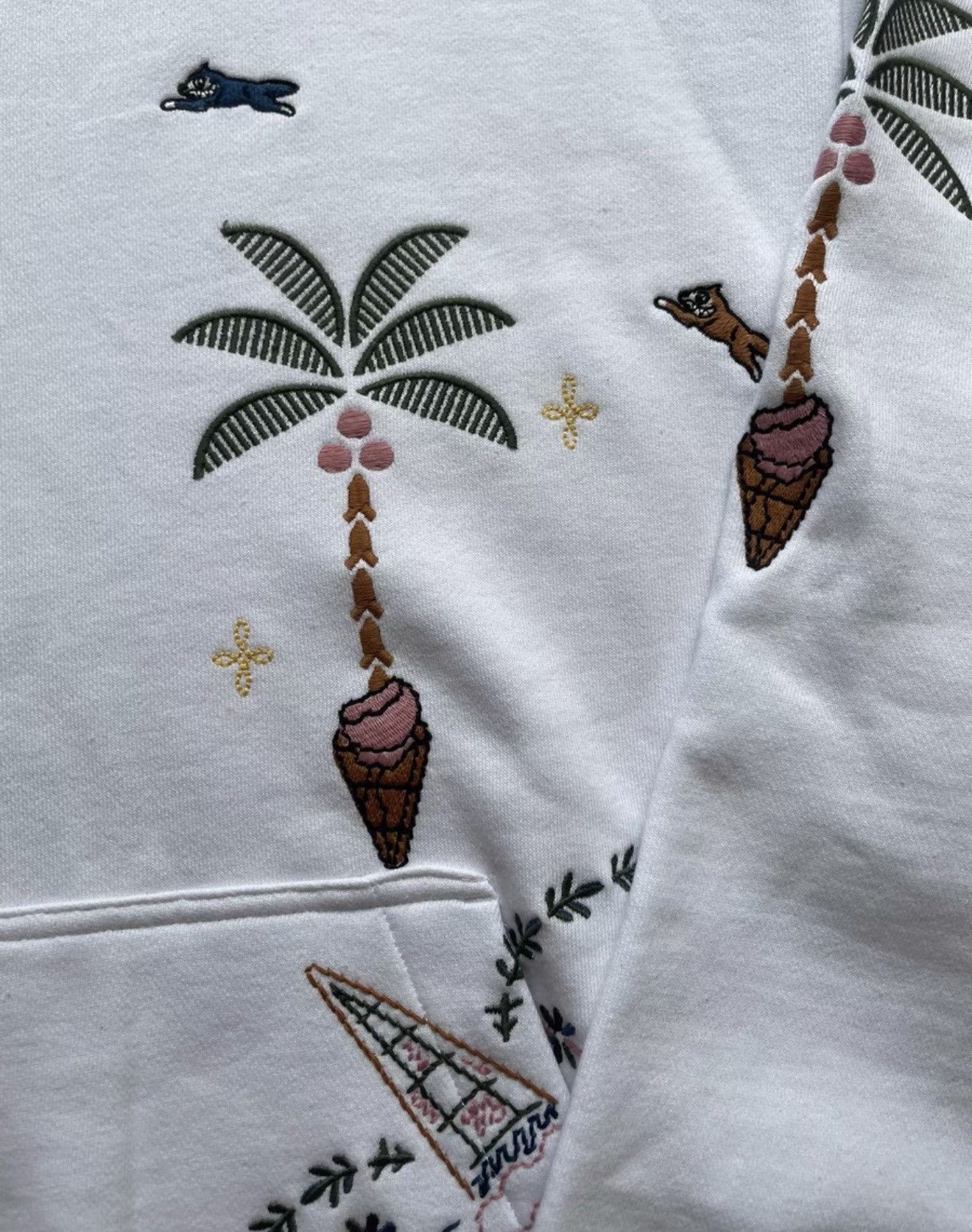 Billionaire Boys Club BBC ICECREAM Fully Embroidered Flying Dog Sweatshirt Size US M / EU 48-50 / 2 - 6 Thumbnail