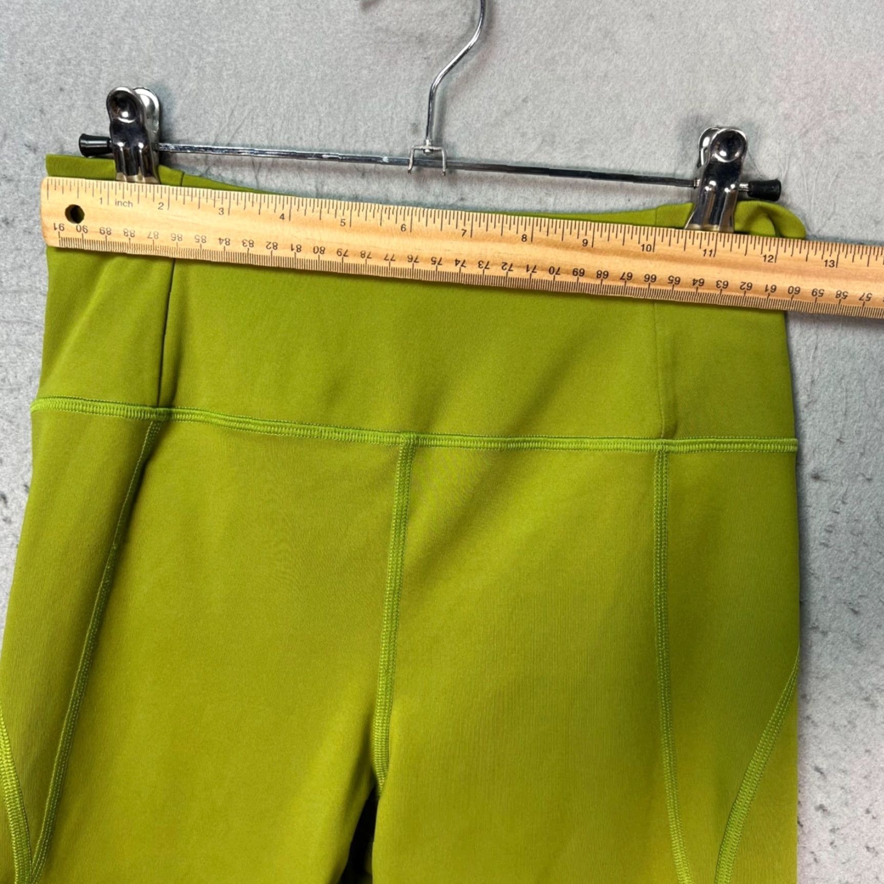 Girlfriend Collective VINTAGE Girlfriend Collective Womens Medium Lime Green Athletic Leggings Recycled Fabric Leggings Green M Athletic Slim Skinny Inseam 22in Size 32" / US 10 / IT 46 - 5 Thumbnail