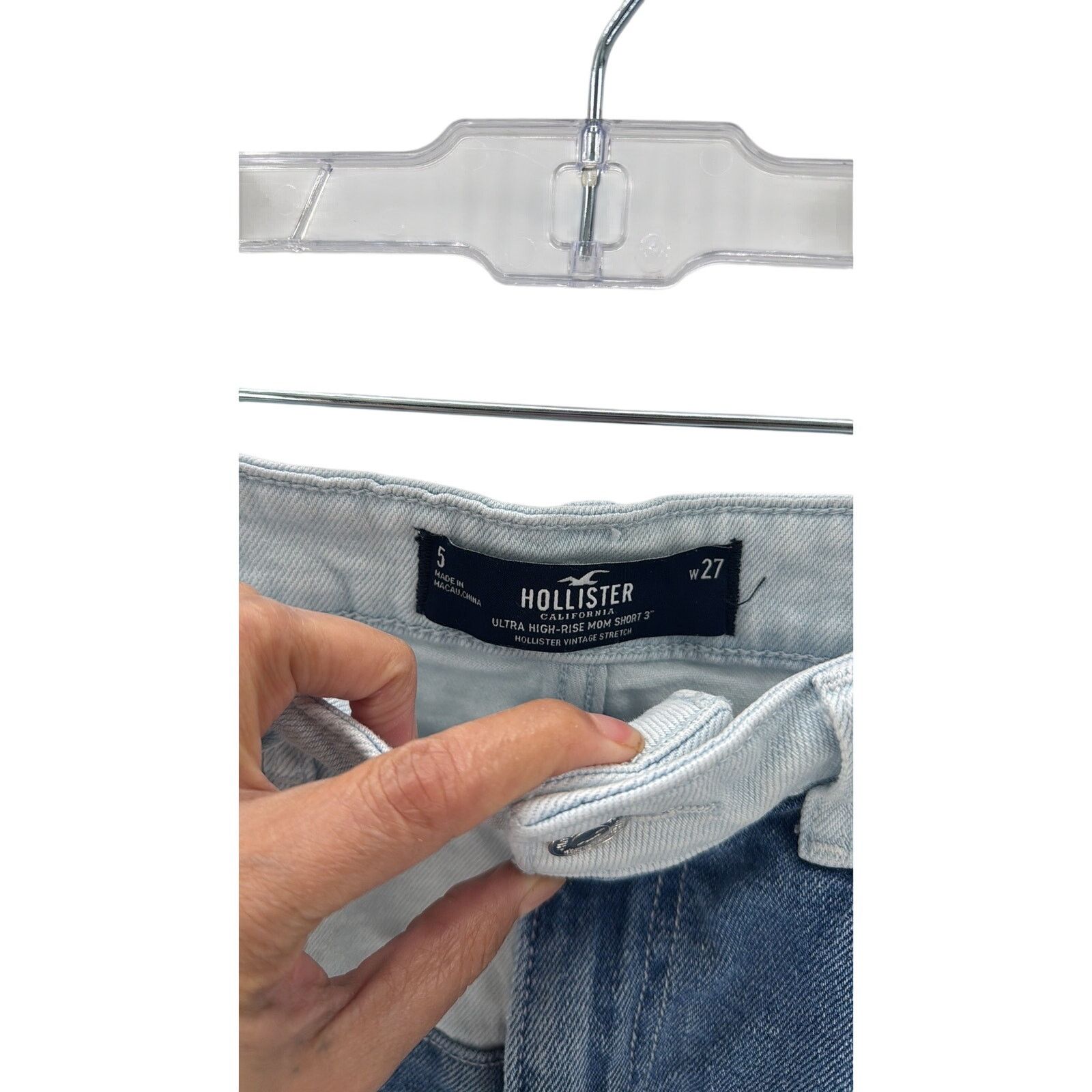 Hollister Hollister ultra high rise mom short 3” jean shorts stretch Size 27" / US 4 / IT 40 - 3 Thumbnail
