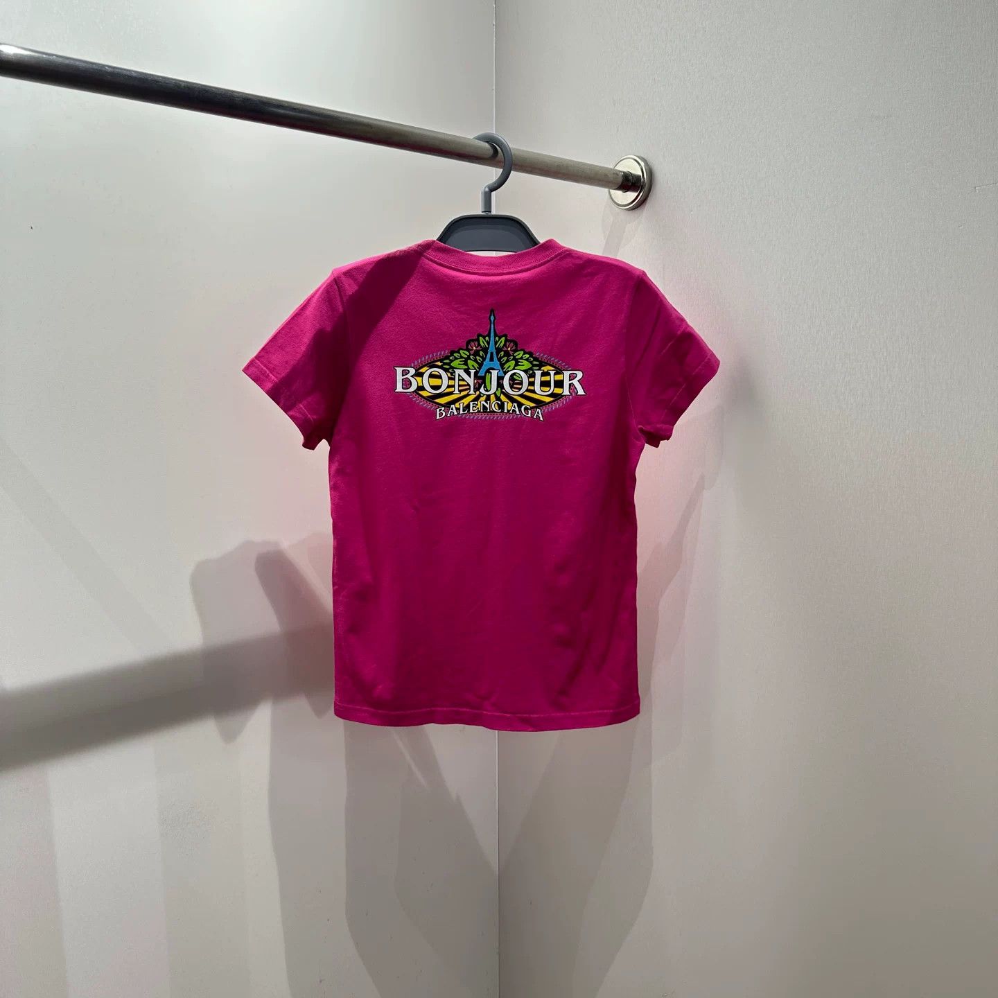 Balenciaga Balenciaga T-Shirt S Women Size S / US 4 / IT 40 - 1 Thumbnail