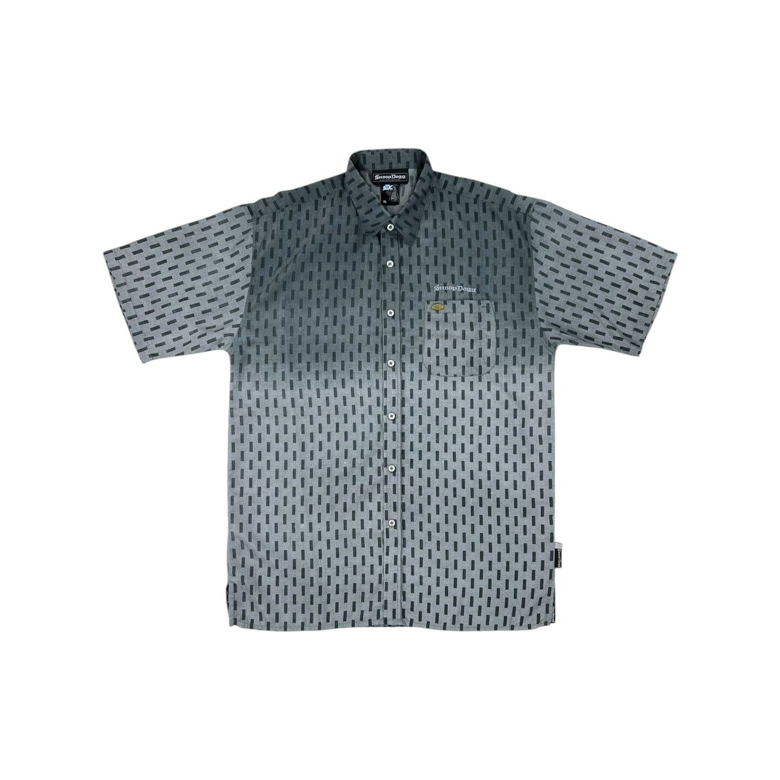 Rap Tees × Snoop Dogg × Vintage Vintage Y2K Snoop Dogg Clothing Co boxy button up shirt (XL) Size US XL / EU 56 / 4 - 1 Thumbnail