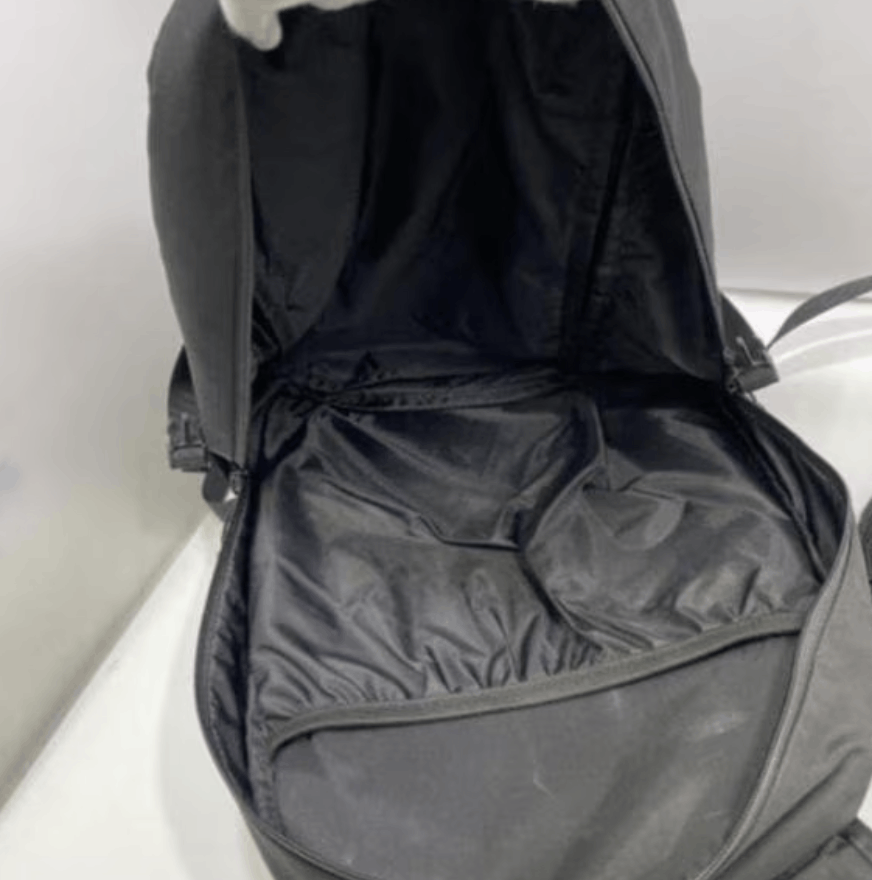 Supreme Supreme Black Logo Backpack USED Size ONE SIZE - 6 Thumbnail