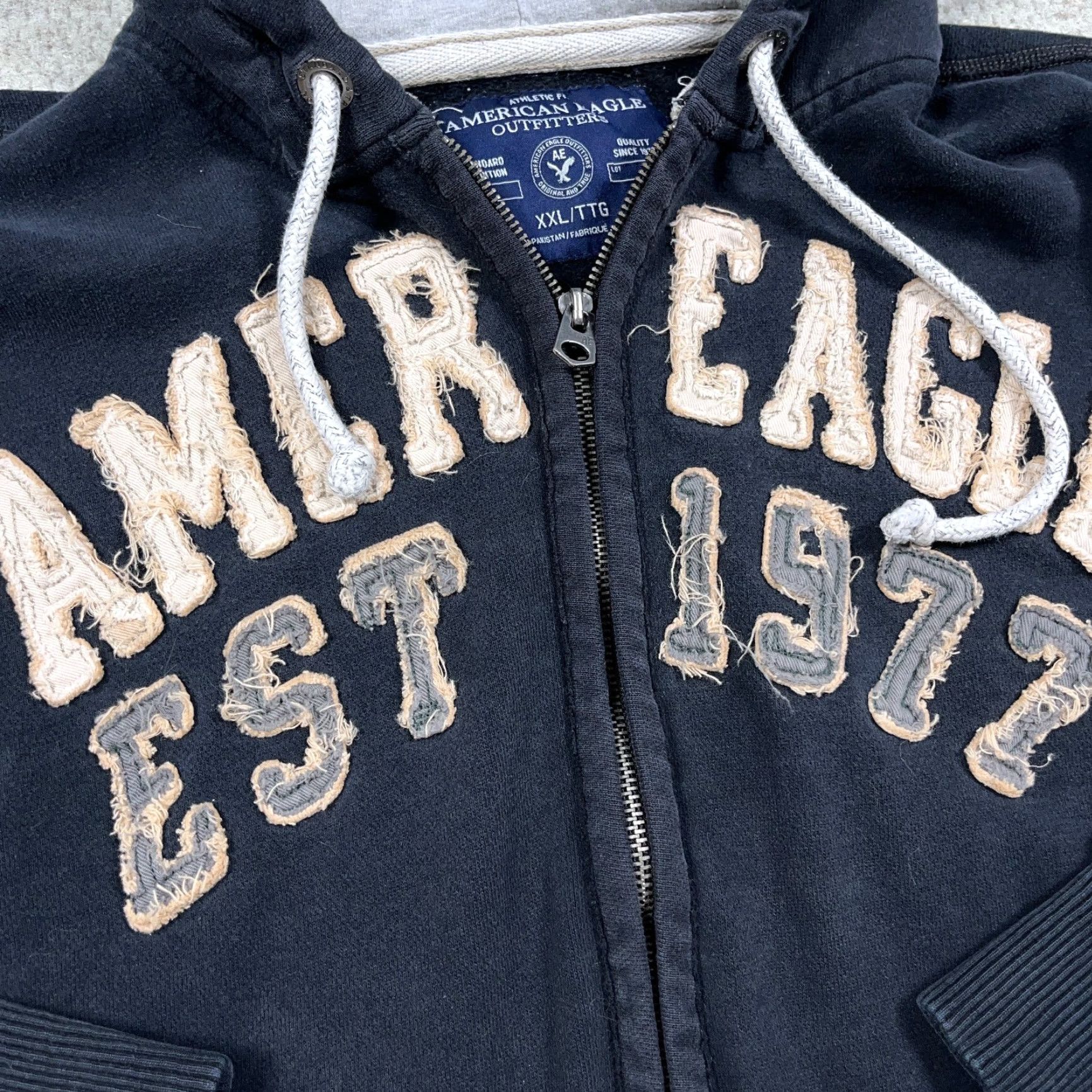 American Eagle Outfitters VINTAGE American Eagle Outfitters Hoodie 2XL Black Full Zip Men XXL Grunge Logo Graphic Print Sleeves Long Sleeve Casual Sweatshirt Jacket Size US XXL / EU 58 / 5 - 3 Thumbnail