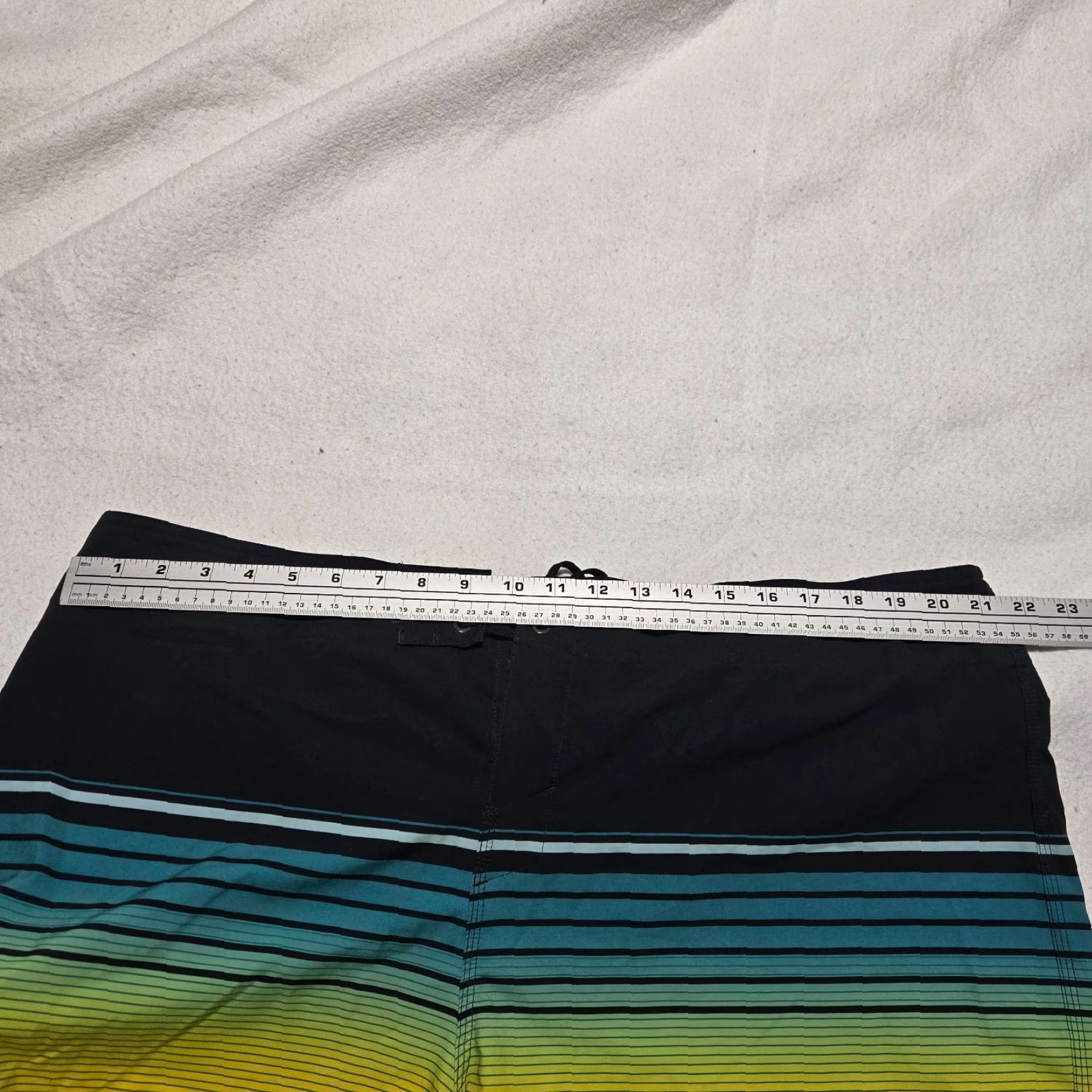 O'Neill O’Neill Swim Trunks Surf Shorts Men 42 Stripe Multicolor Board Shorts Pockets Drawstring Beach 90s (if applicable) Mens Size US 42 / EU 58 - 3 Thumbnail