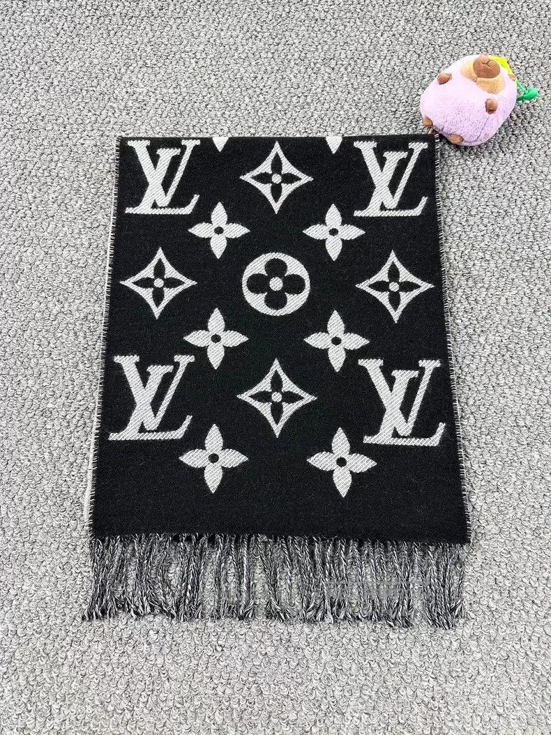 Louis Vuitton Louis Vuitton Black and white double-sided full-printed lo Size ONE SIZE - 3 Thumbnail
