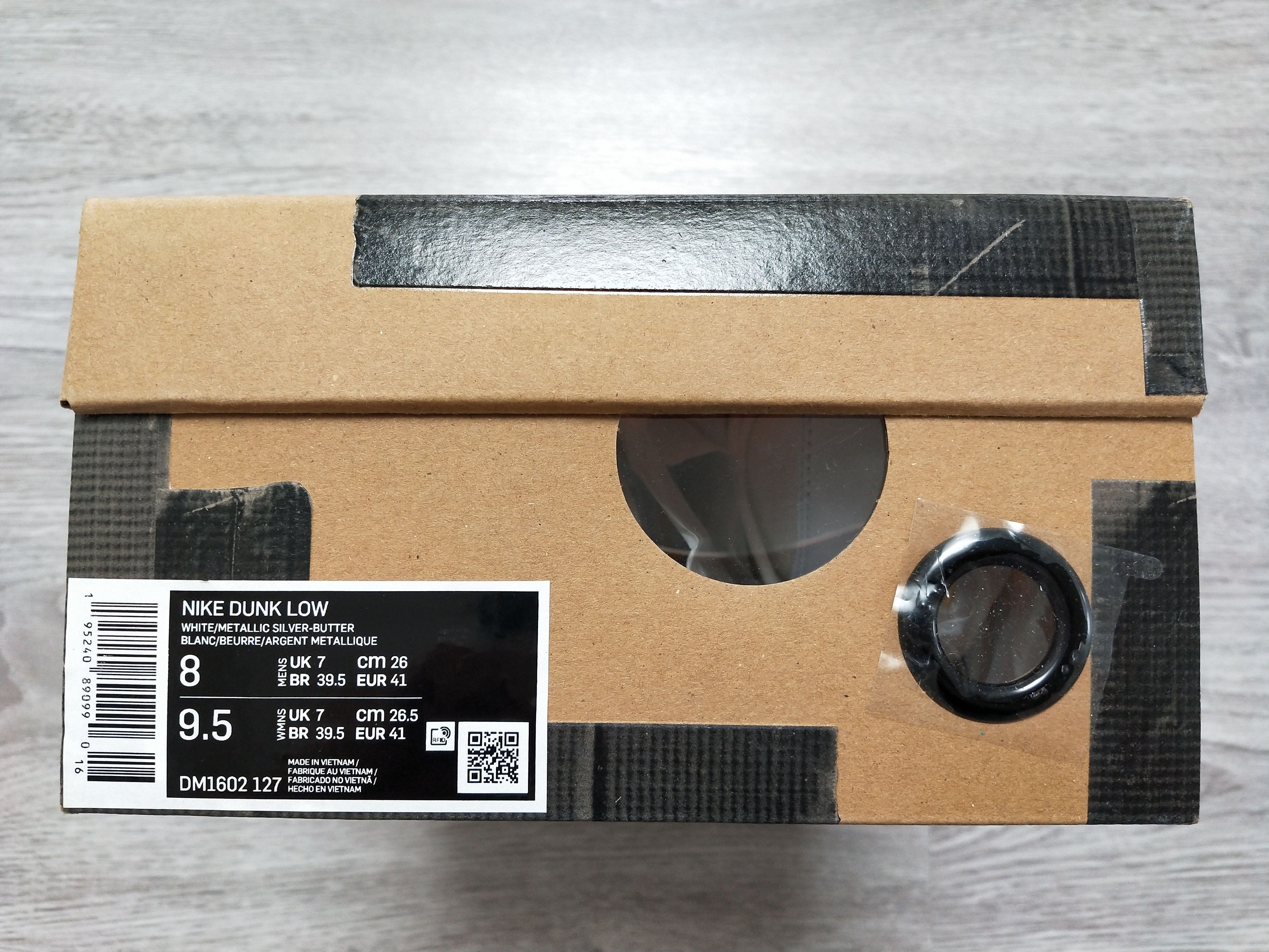 Nike × Off-White Nike Off-White Dunk Low Lot 1/50 Size US 8 / EU 41 - 14 Thumbnail