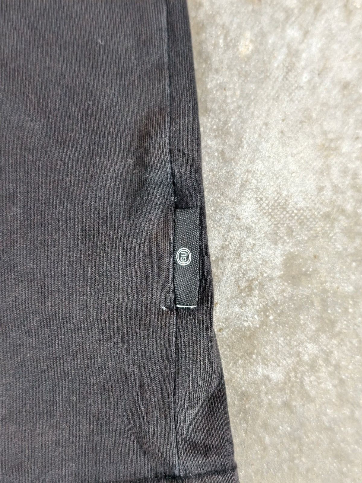 GU GU x Undercover T-Shirt Size US M / EU 48-50 / 2 - 8 Thumbnail