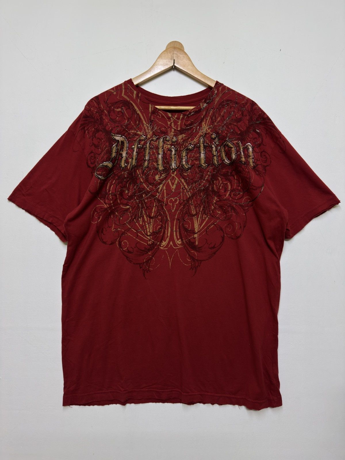 Affliction Affliction Gothic Shield & Angel Wings Graphic Back Print Size US XL / EU 56 / 4 - 2 Thumbnail