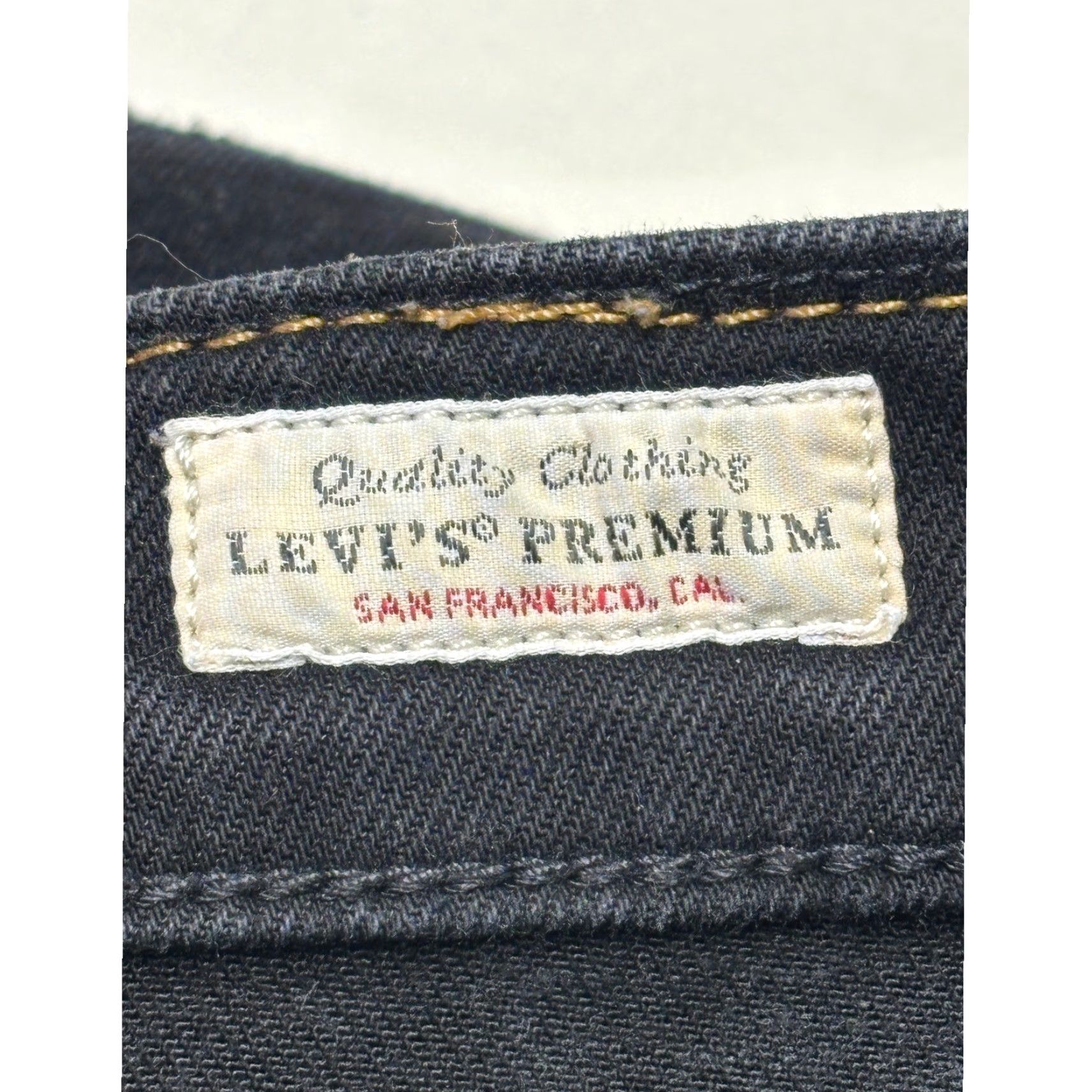 Levi's VINTAGE Levi Strauss Premium Lot 541 Jeans Men 32x30 Black Denim Straight Rise Mid 514 Logo Button Zip Pockets Stretch Regular 5-Pocket Size US 32 / EU 48 - 5 Thumbnail