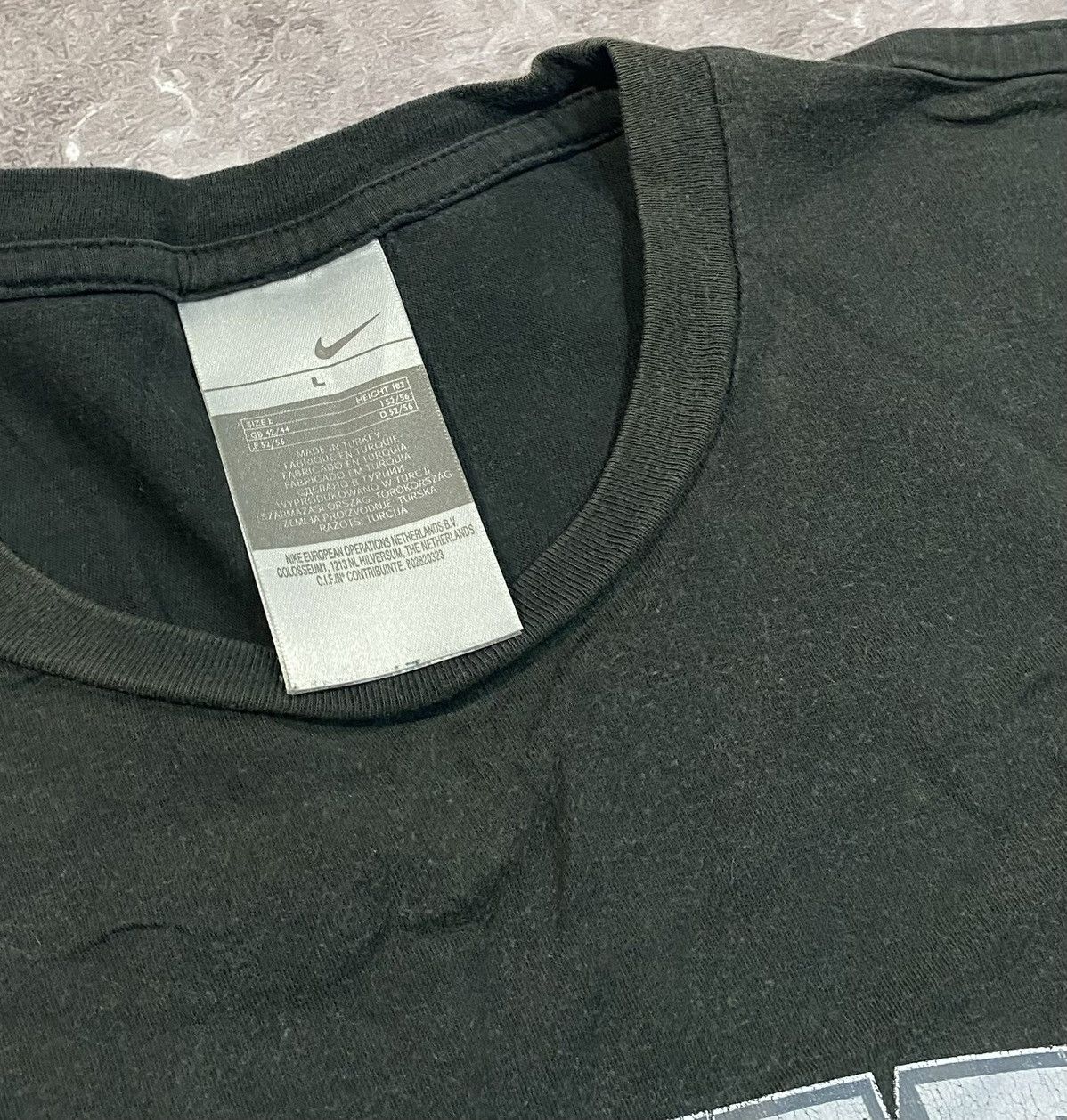 Nike × Vintage VINTAGE NIKE BIG LOGO TEE FADED USA 00s Size US L / EU 52-54 / 3 - 7 Thumbnail
