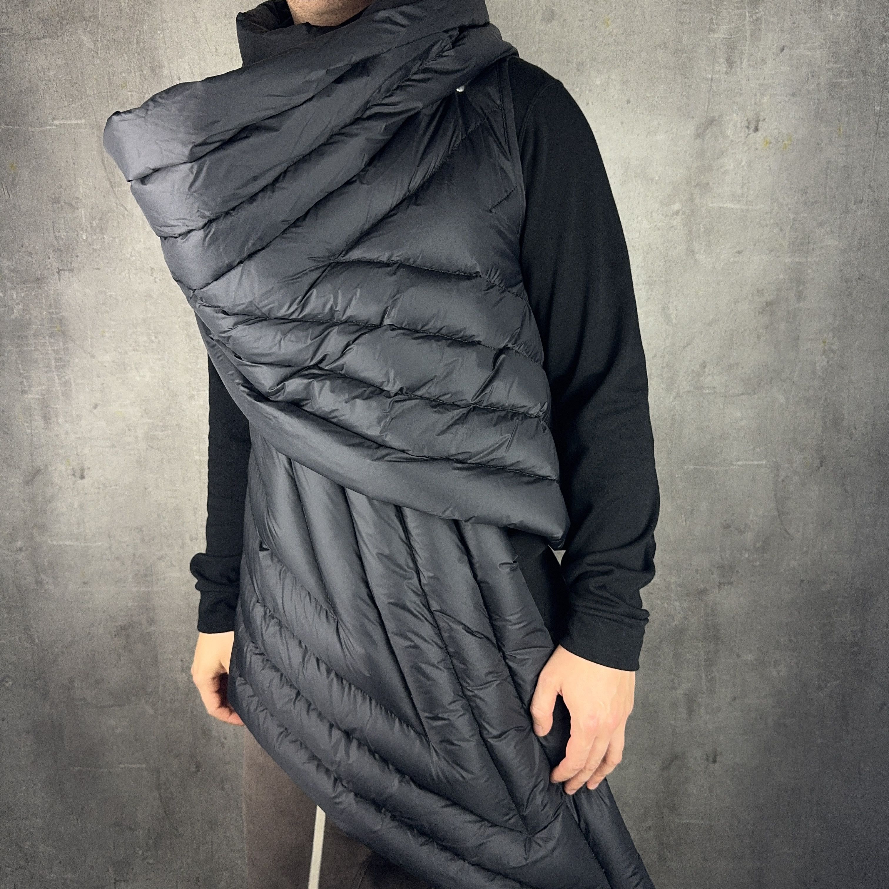 Rick Owens RICK OWENS FW23 Luxor Gleam Scarf Down Vest Gilet Size US M / EU 48-50 / 2 - 3 Thumbnail